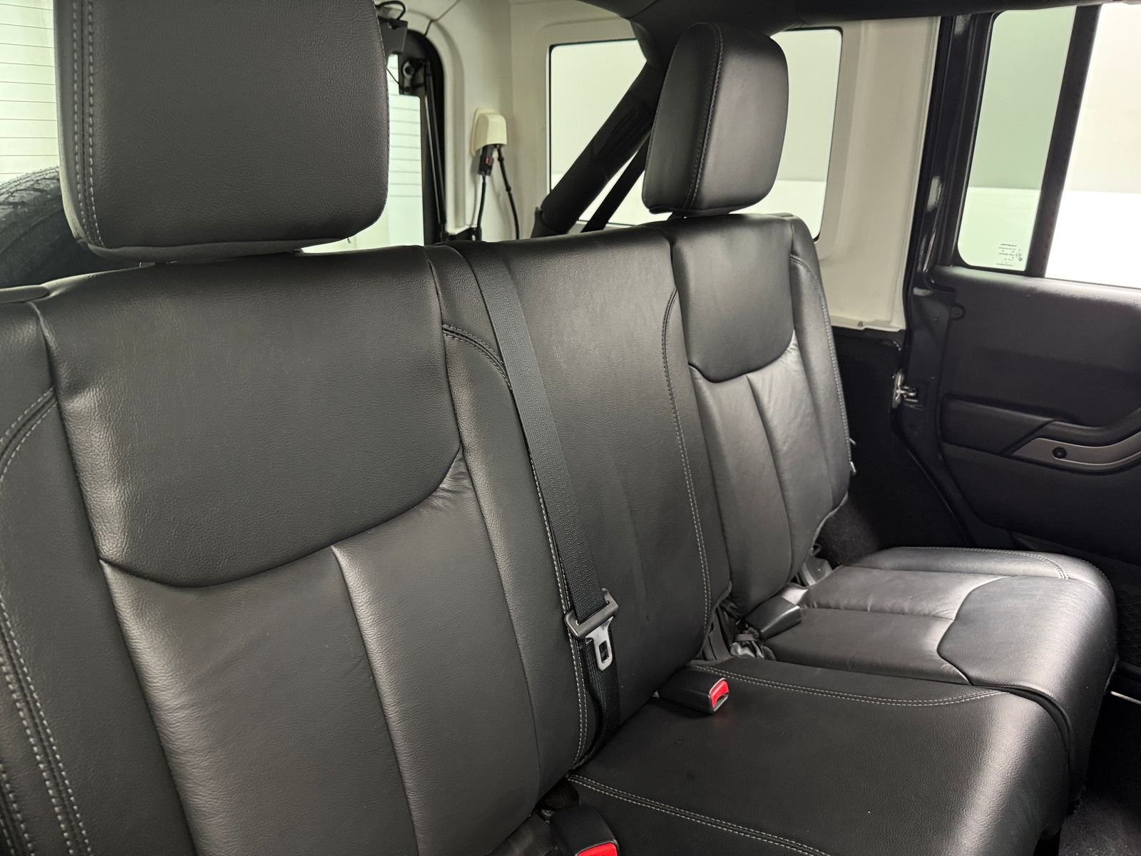 Thumbnail: 2018 Jeep Wrangler - 5