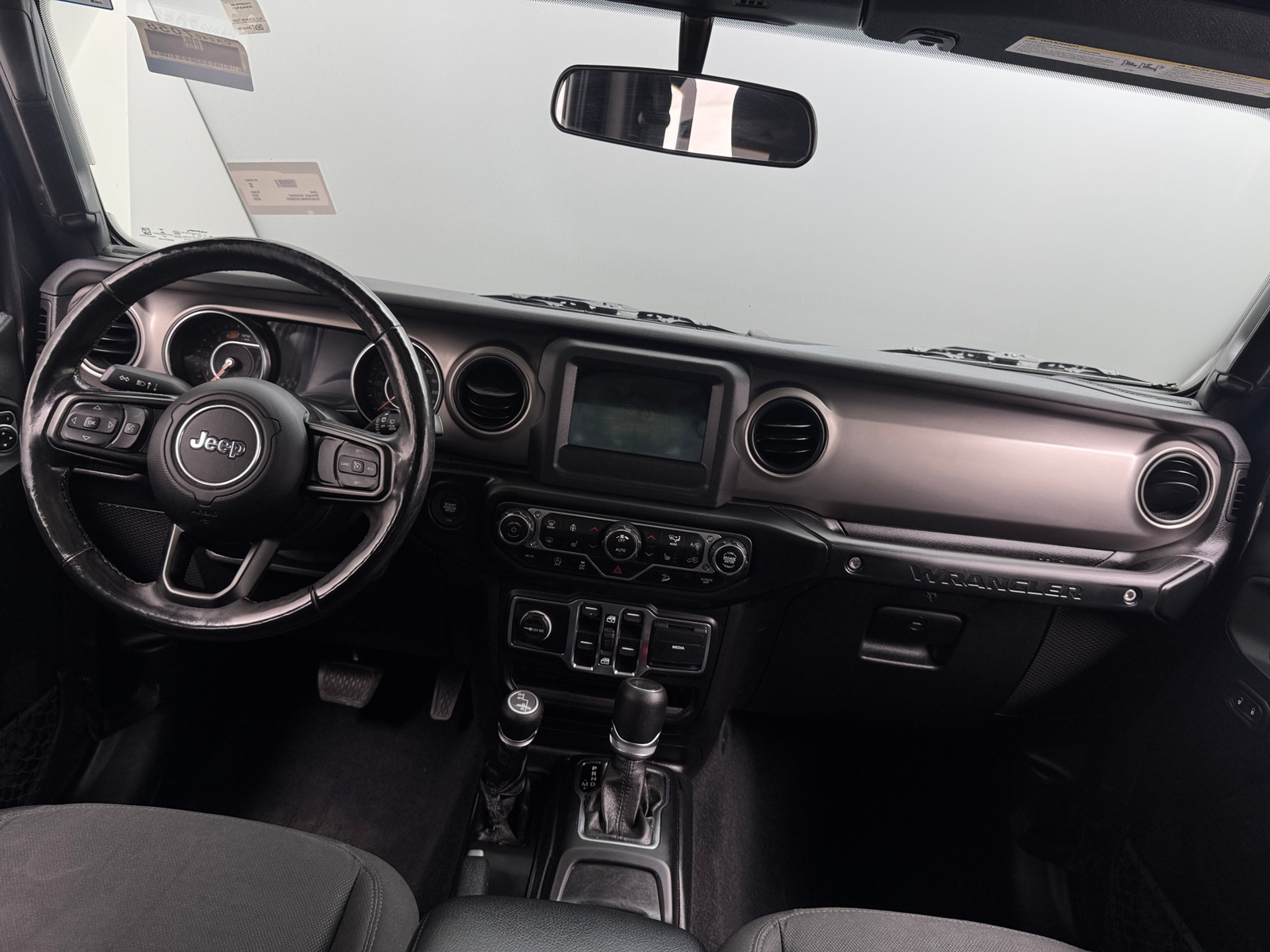 Thumbnail: 2020 Jeep Wrangler - 3