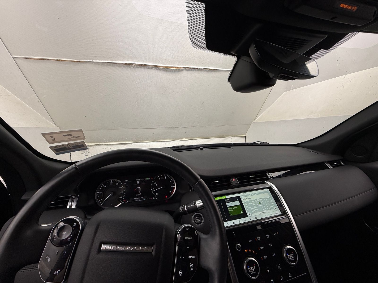 Thumbnail: 2020 Land Rover Discovery Sport - 2
