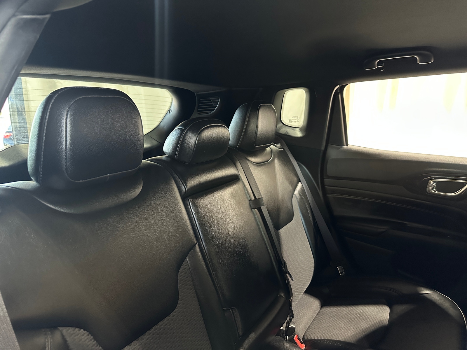 Thumbnail: 2022 Jeep Compass - 6