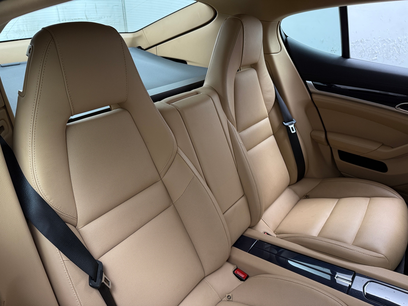 Thumbnail: 2015 Porsche Panamera - 5
