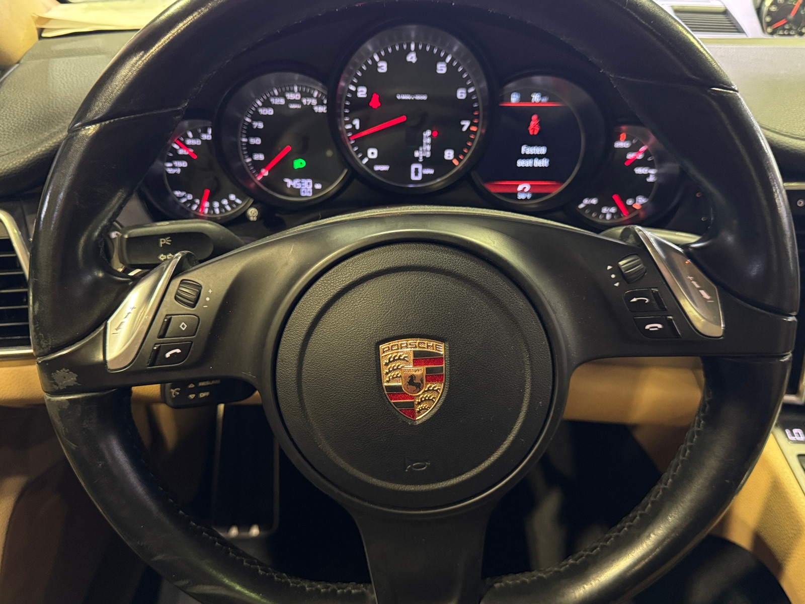 Thumbnail: 2015 Porsche Panamera - 4