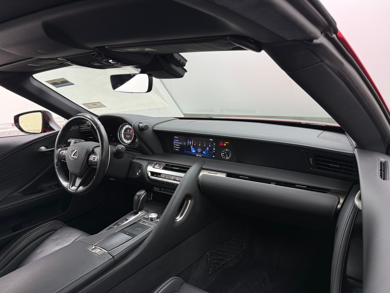 Thumbnail: 2021 Lexus LC - 2