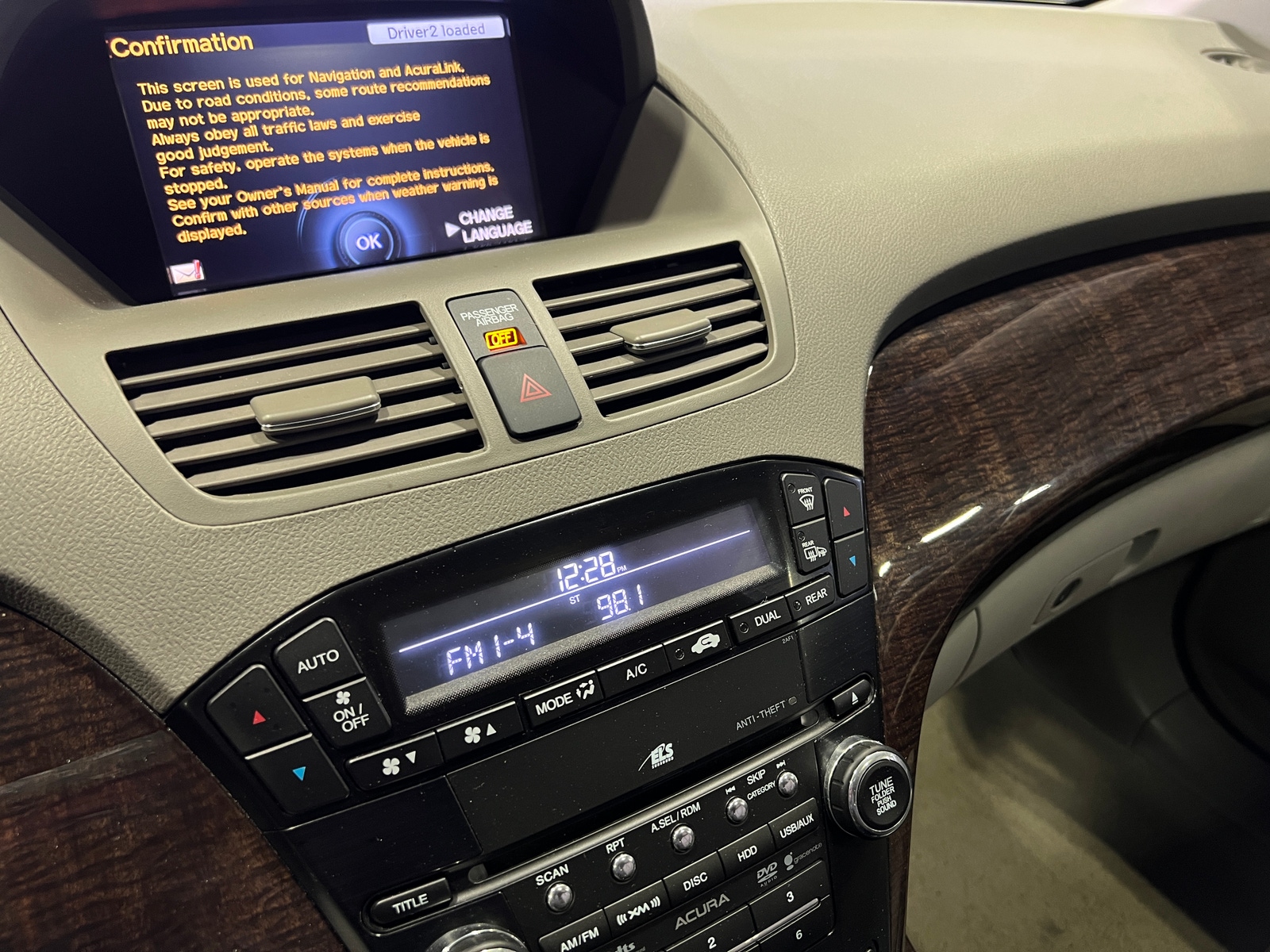 Thumbnail: 2011 Acura MDX - 3