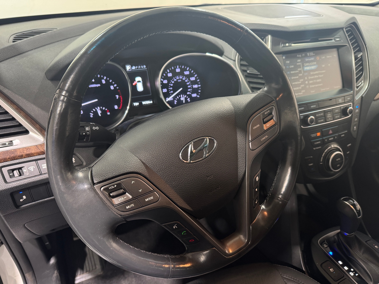 Thumbnail: 2018 Hyundai Santa Fe - 4