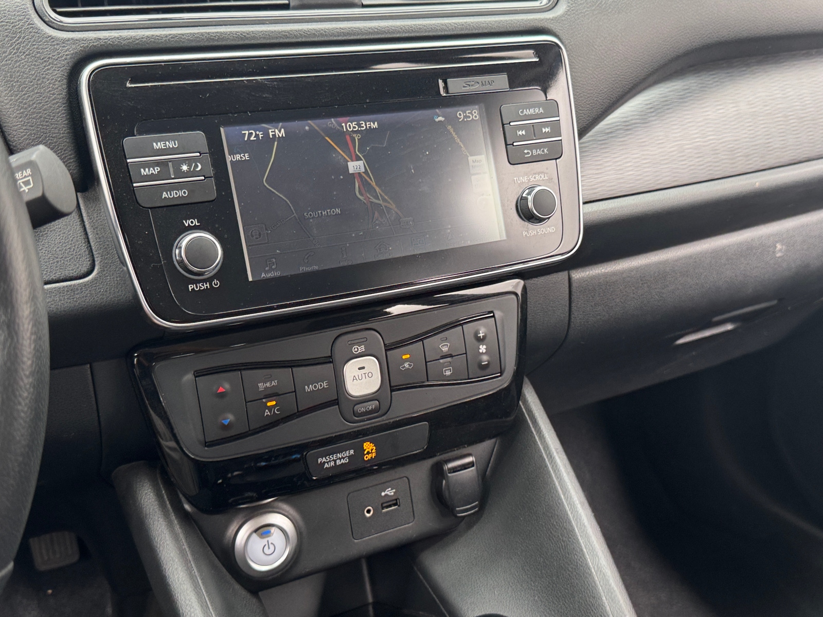 Thumbnail: 2019 Nissan Leaf - 4