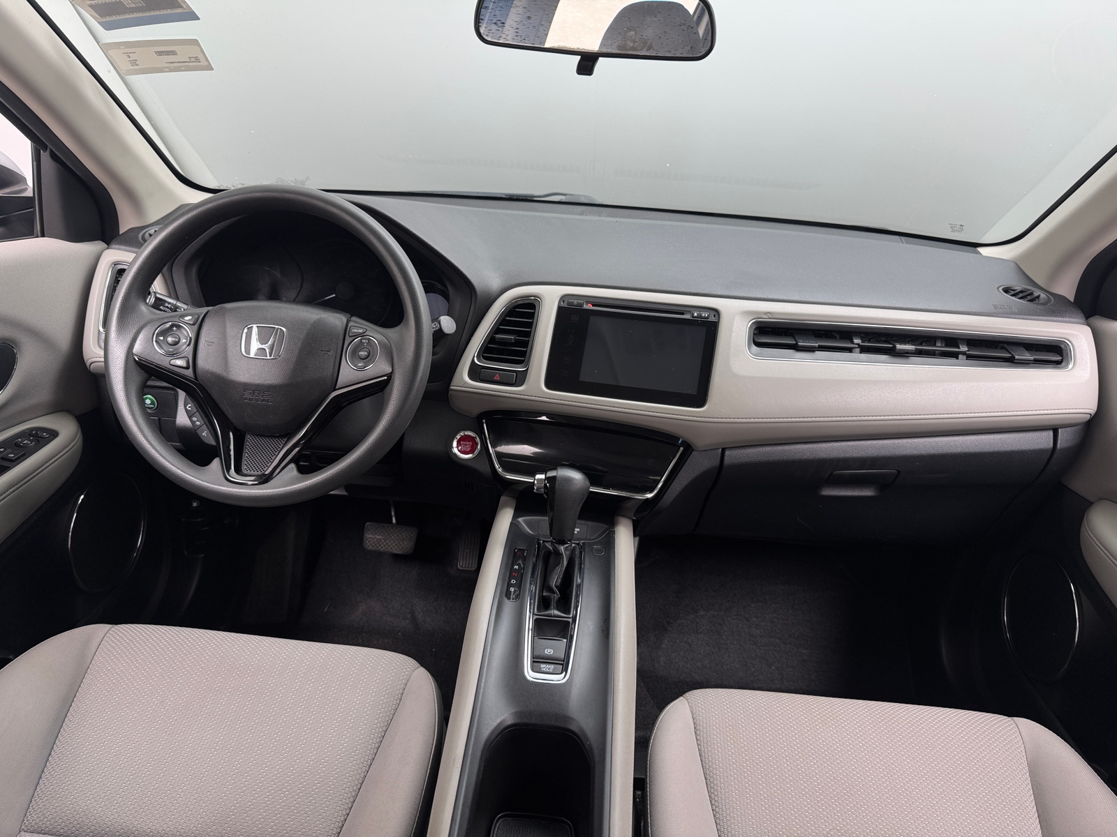 Thumbnail: 2016 Honda HR-V - 3