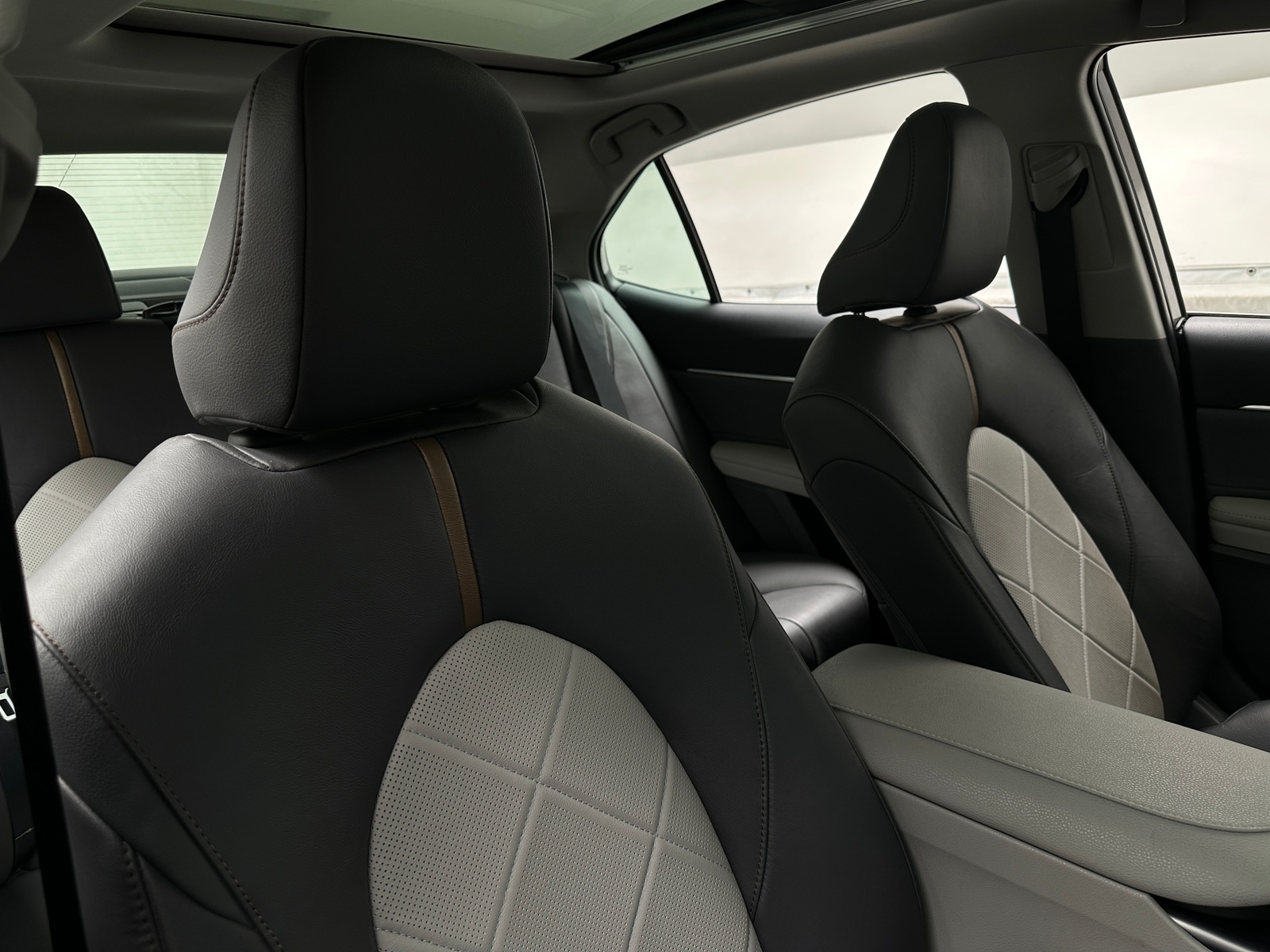 Thumbnail: 2018 Toyota Camry - 2