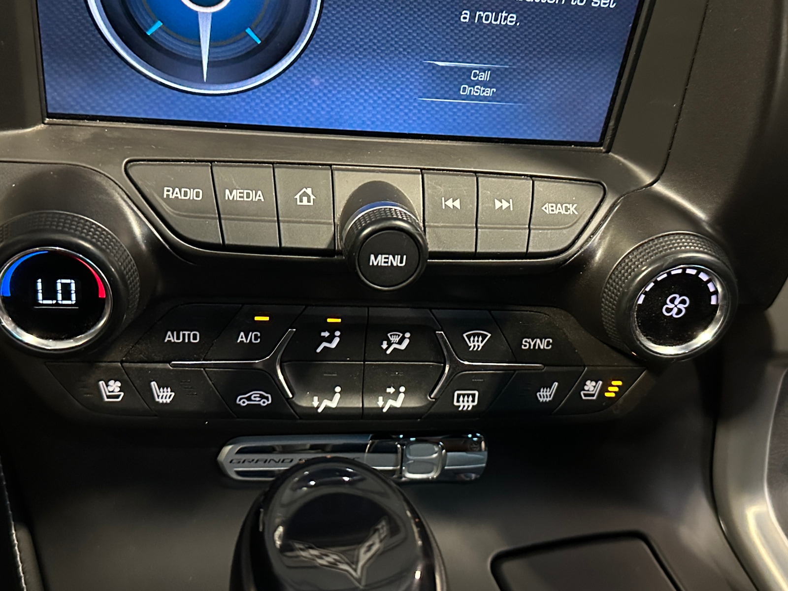 Thumbnail: 2019 Chevrolet Corvette - 3