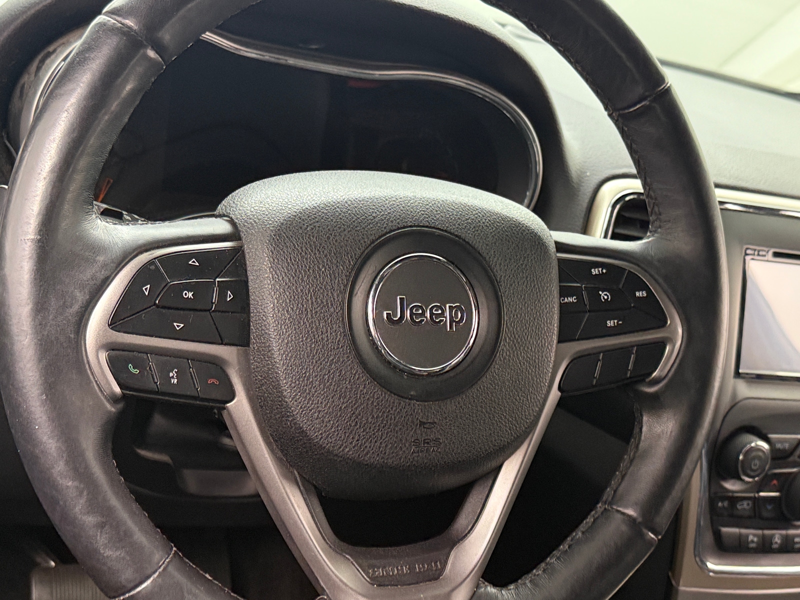 Thumbnail: 2018 Jeep Grand Cherokee - 4