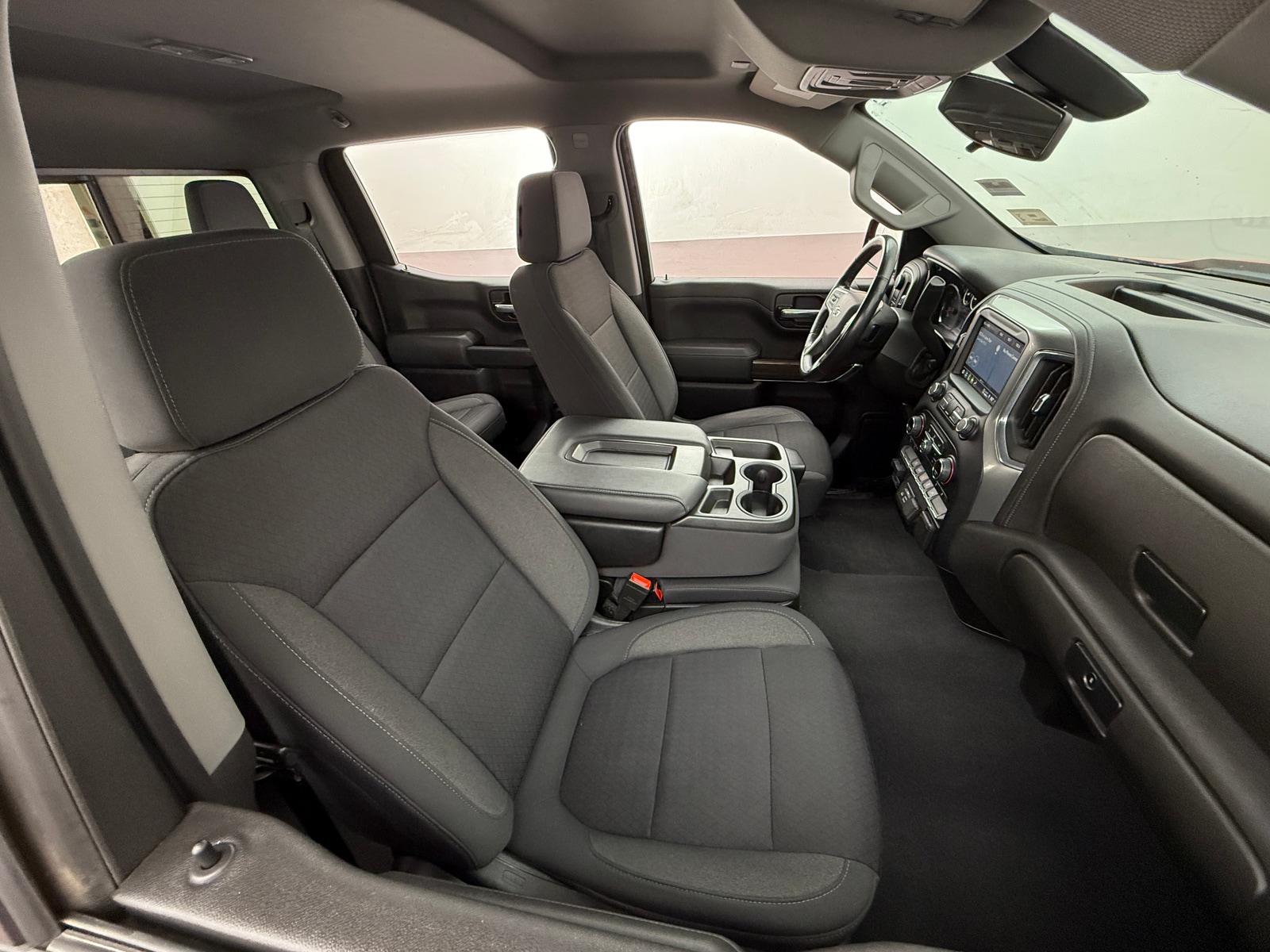 Thumbnail: 2021 Chevrolet Silverado 1500 - 2