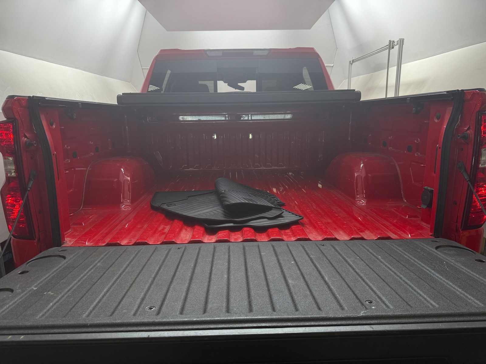 Thumbnail: 2021 Chevrolet Silverado 1500 - 7