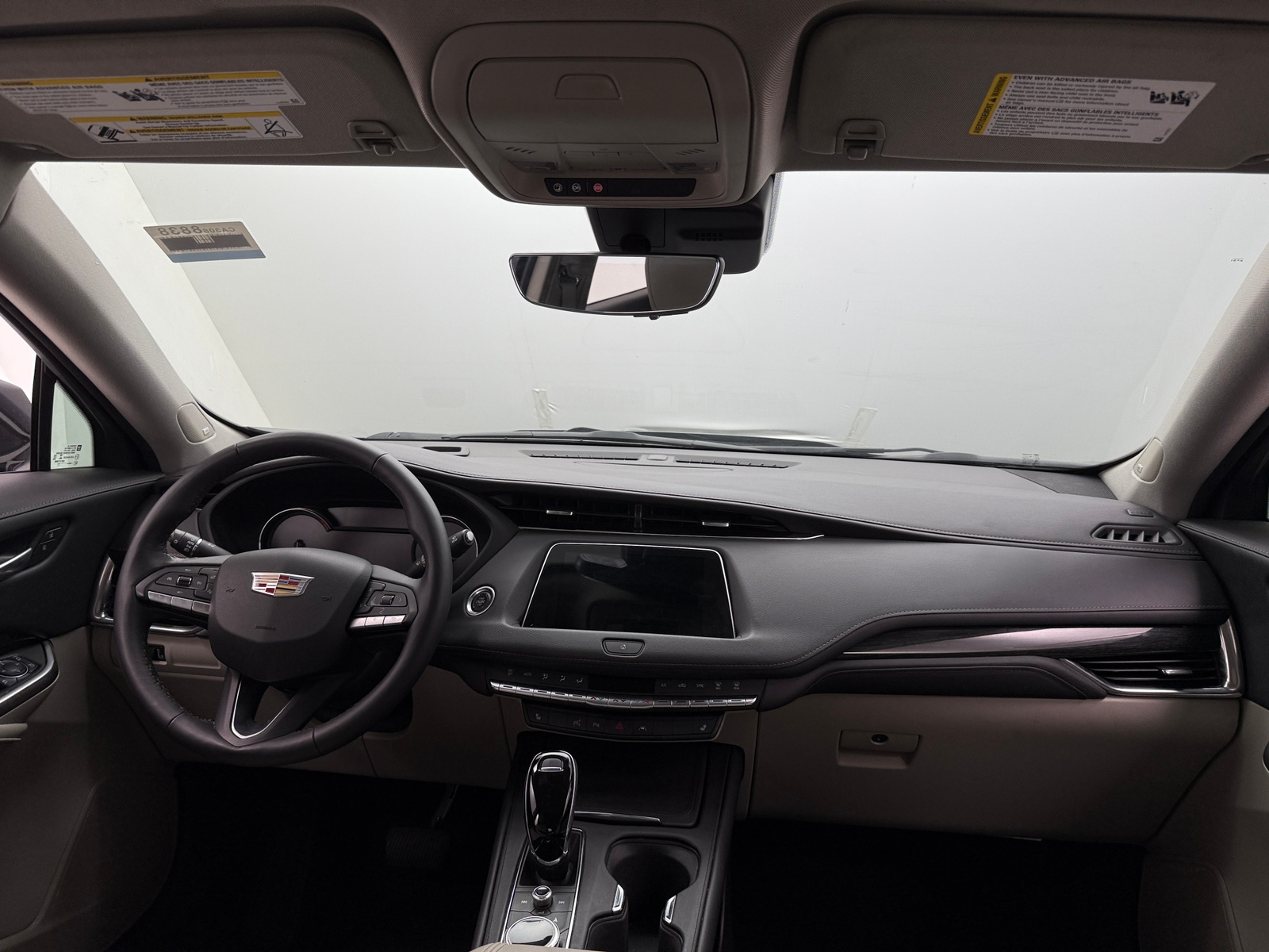 Thumbnail: 2022 Cadillac XT4 - 2