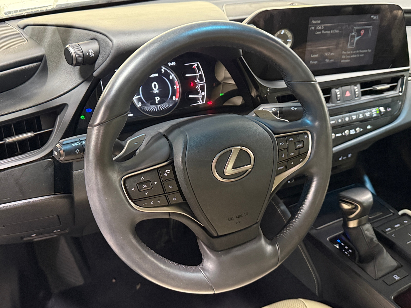 Thumbnail: 2022 Lexus ES - 4