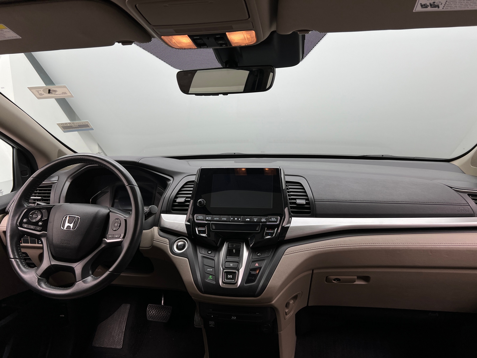 Thumbnail: 2018 Honda Odyssey - 2