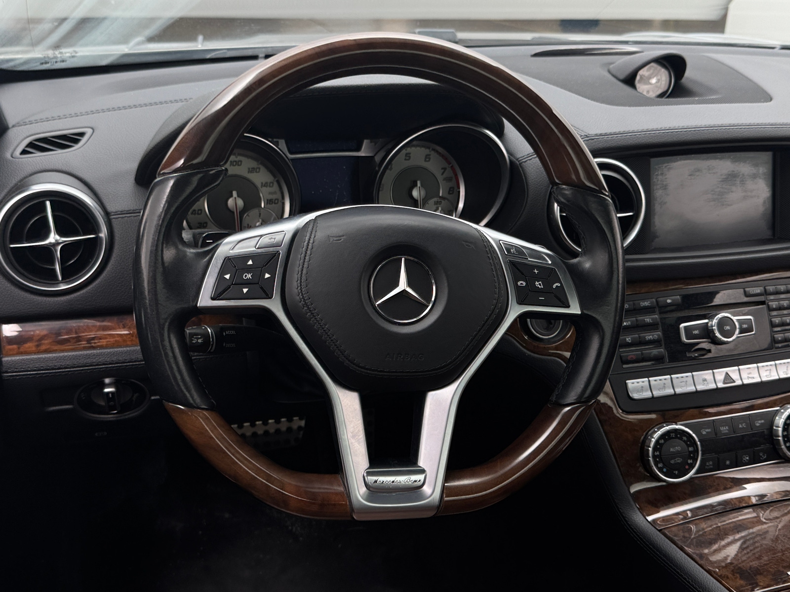 Thumbnail: 2013 Mercedes-Benz SL-Class - 4