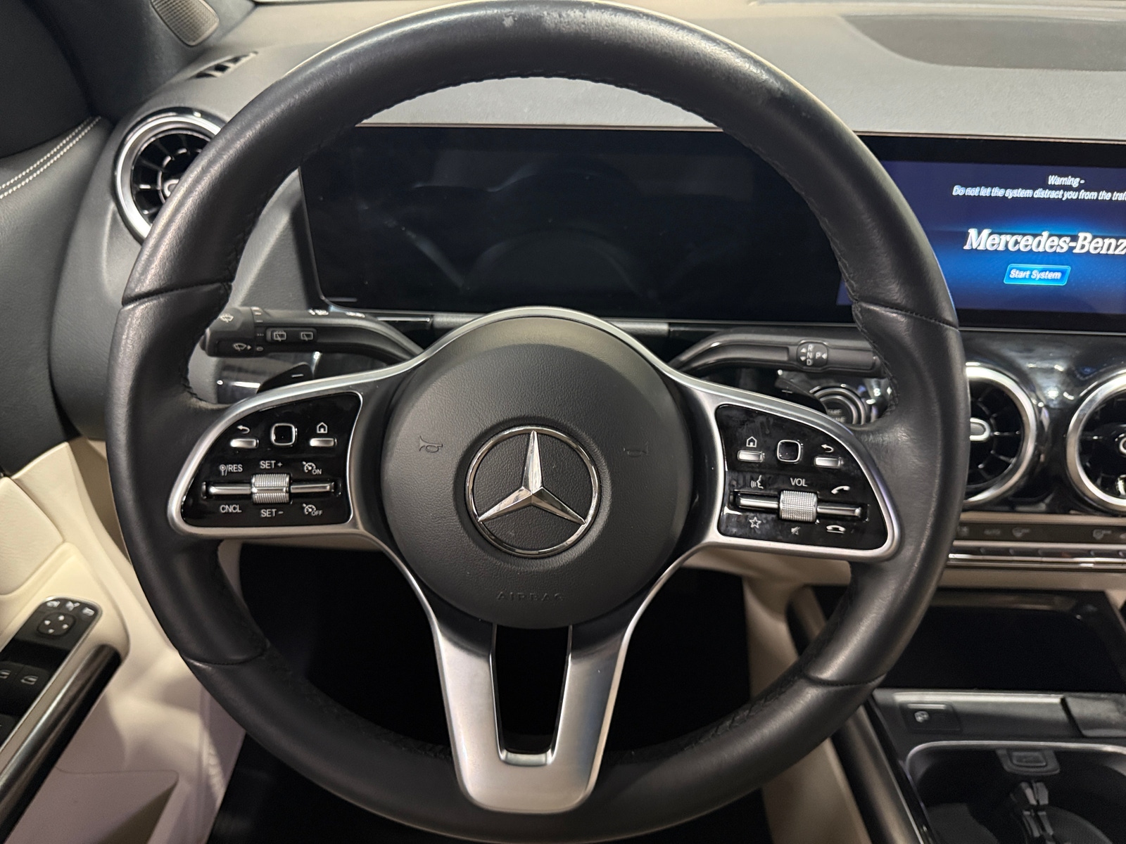 Thumbnail: 2022 Mercedes-Benz GLA - 4
