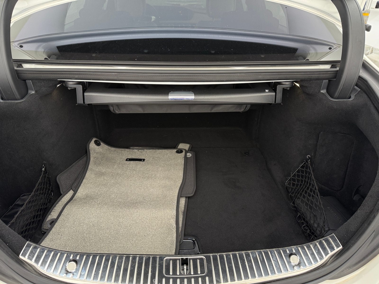 Thumbnail: 2016 Mercedes-Benz S-Class - 6