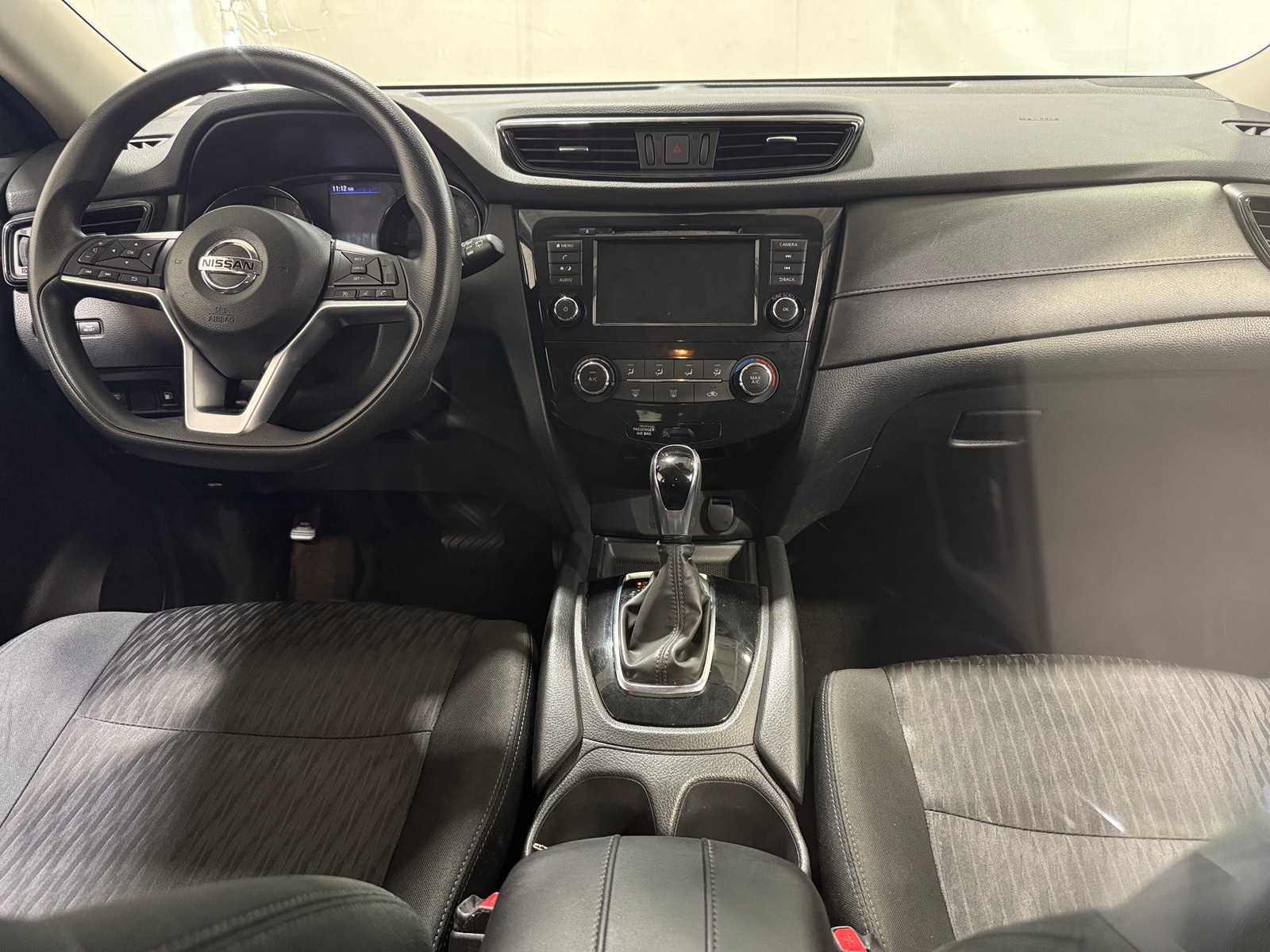 Thumbnail: 2020 Nissan Rogue - 3