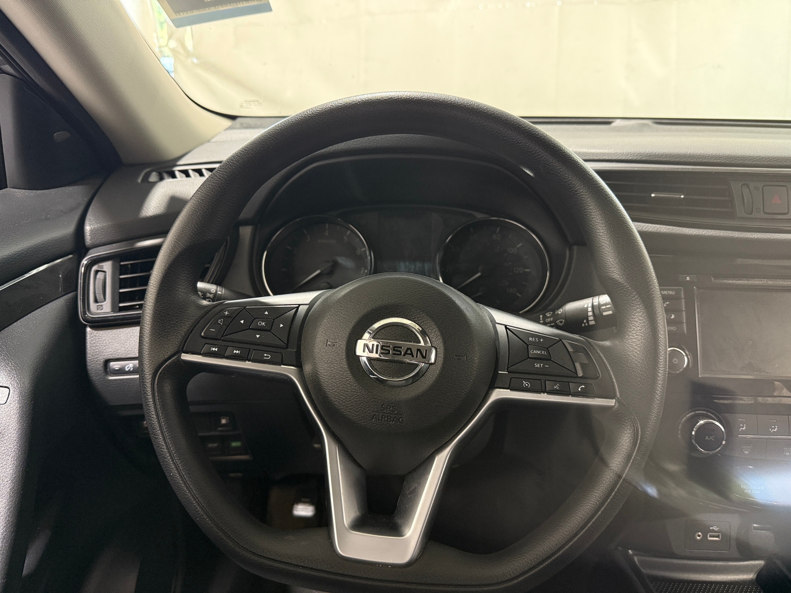 Thumbnail: 2020 Nissan Rogue - 5