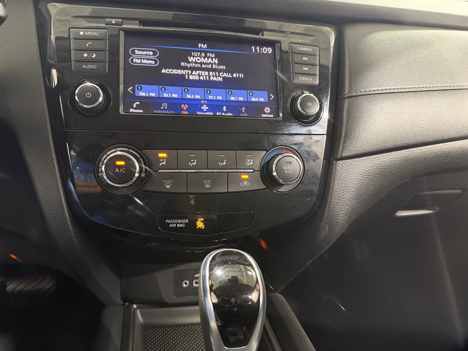 Thumbnail: 2020 Nissan Rogue - 4