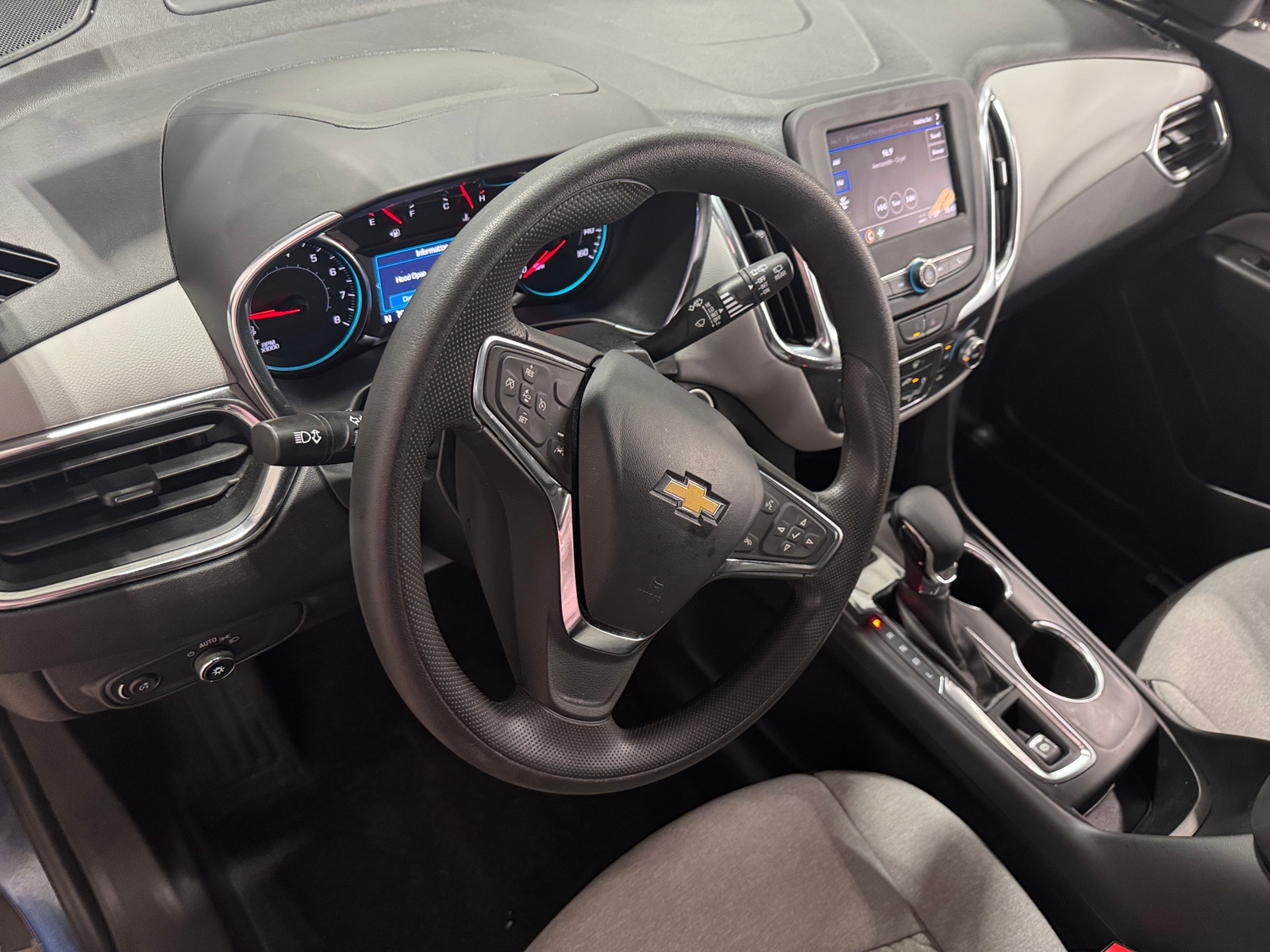 Thumbnail: 2024 Chevrolet Equinox - 3