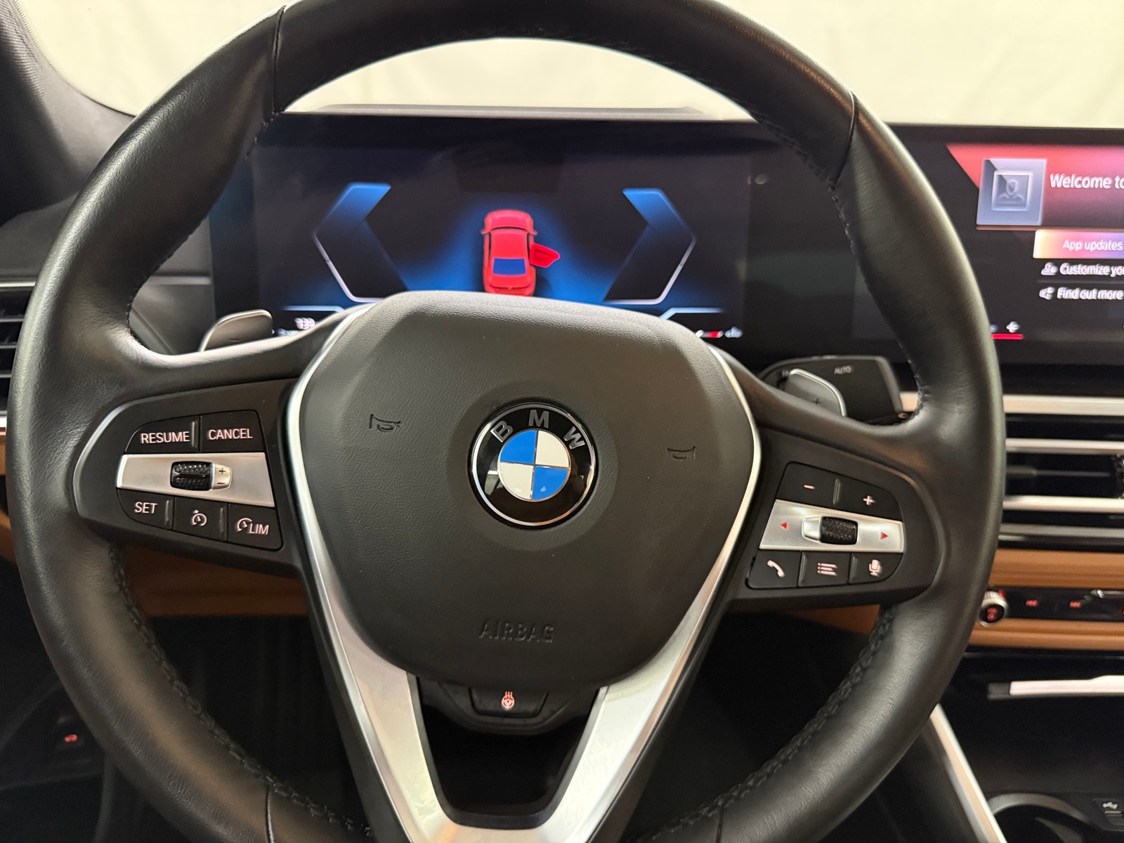 Thumbnail: 2024 BMW 3 Series - 4