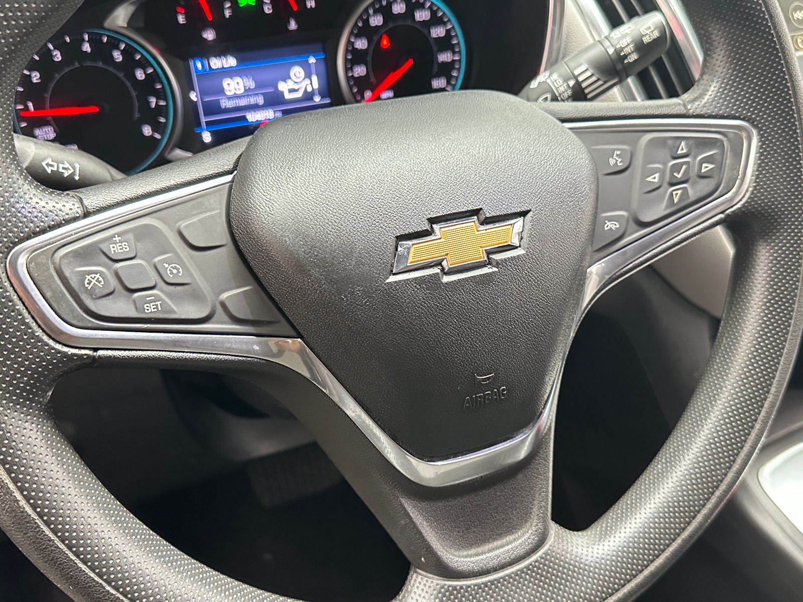 Thumbnail: 2019 Chevrolet Equinox - 5