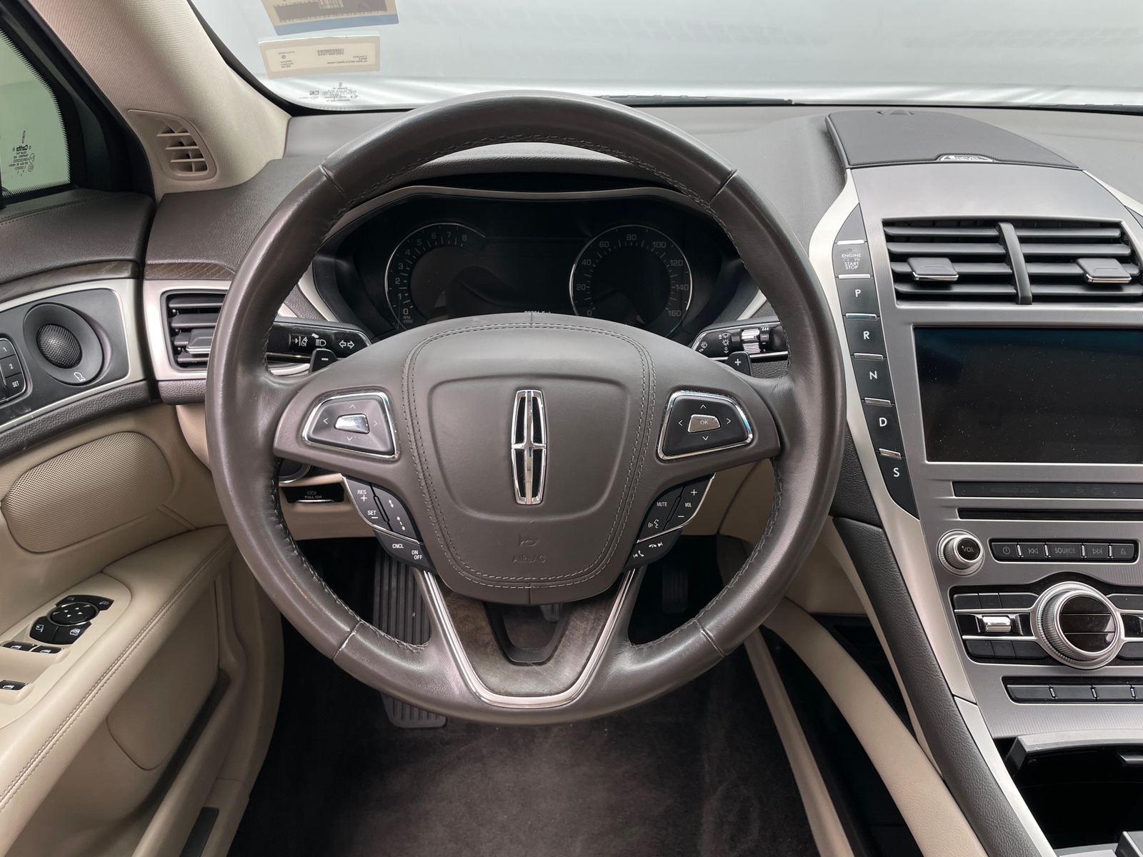 Thumbnail: 2018 Lincoln MKZ - 4
