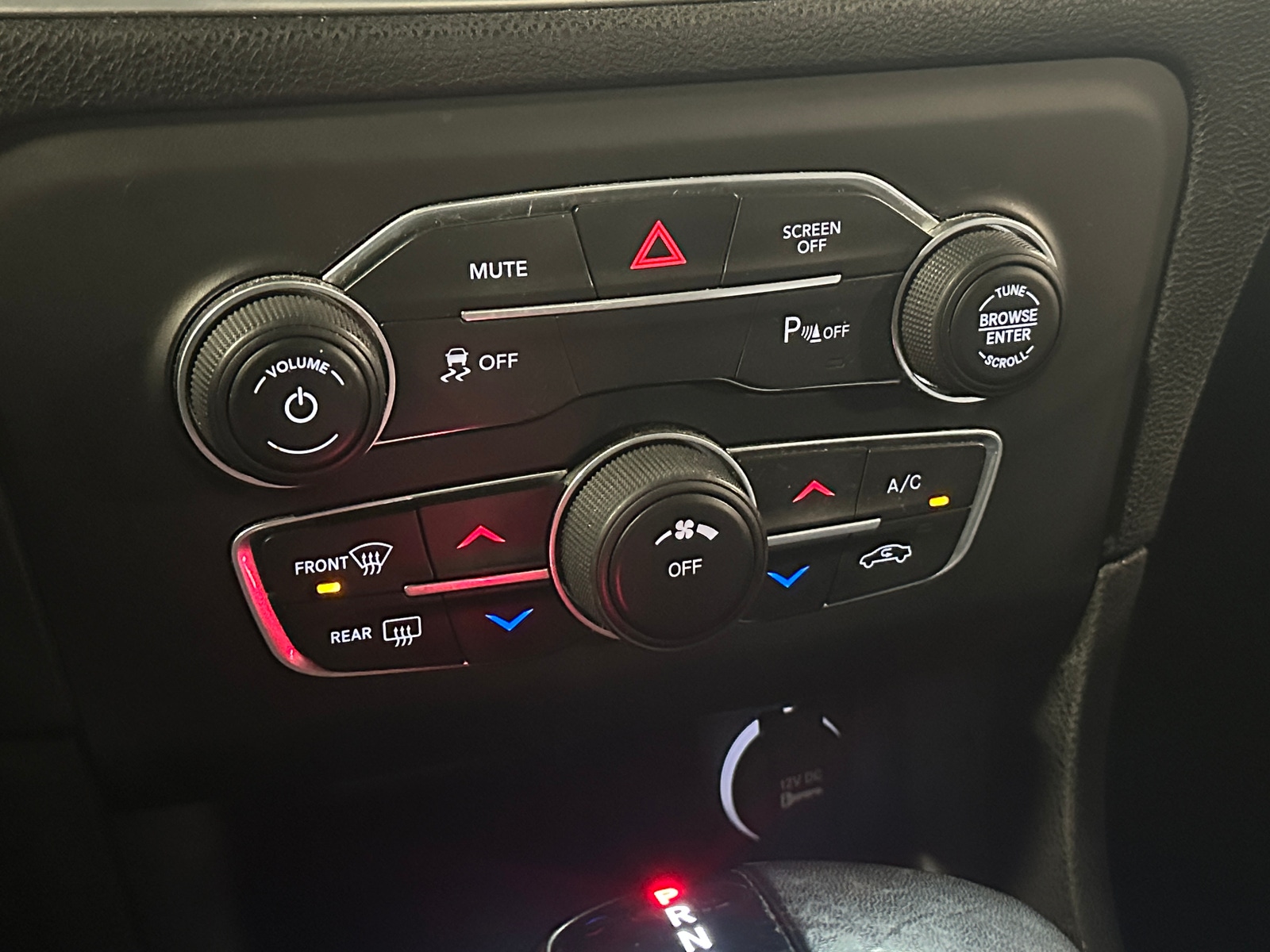 Thumbnail: 2019 Dodge Charger - 4