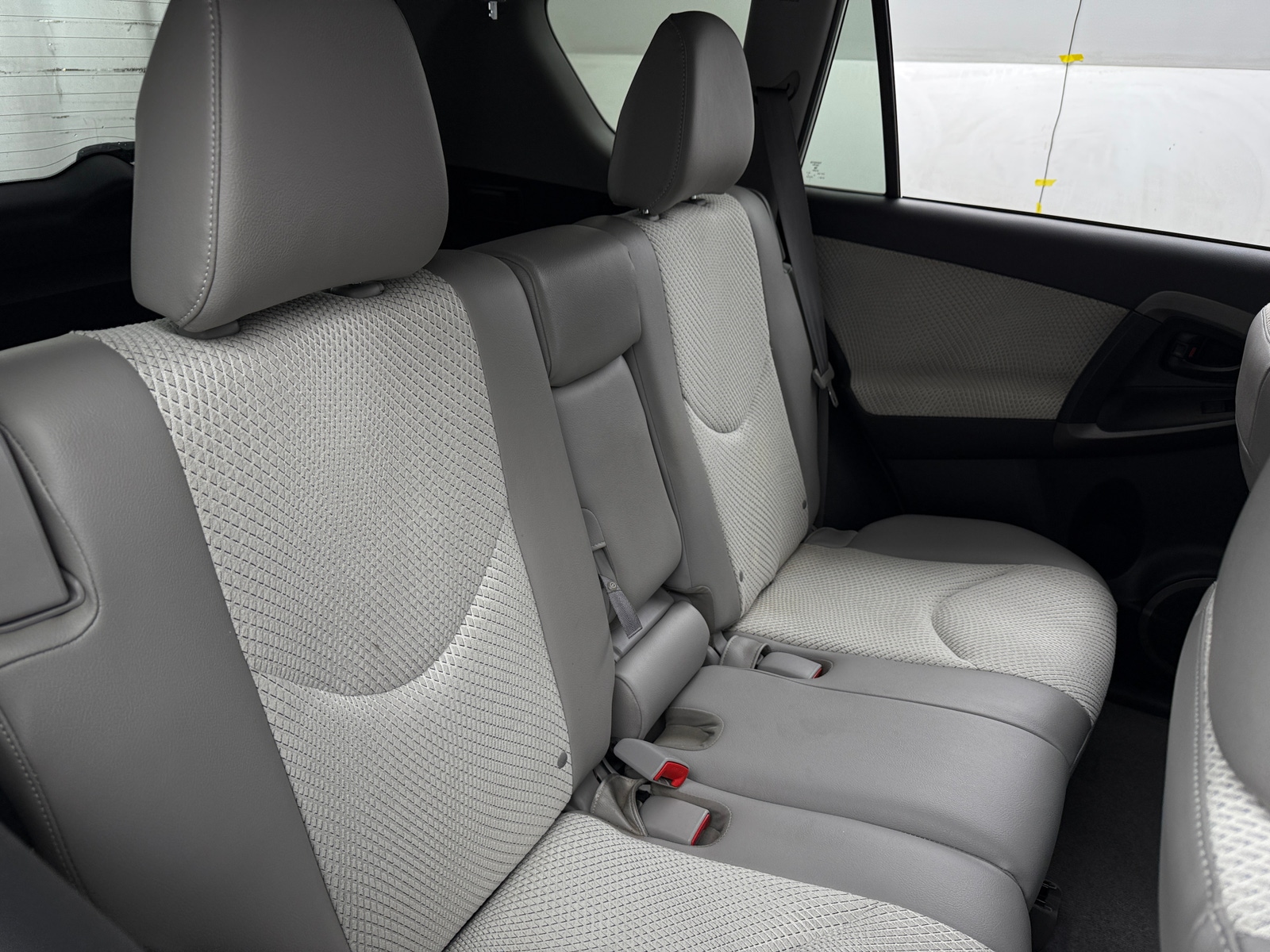 Thumbnail: 2014 Toyota RAV4 - 6