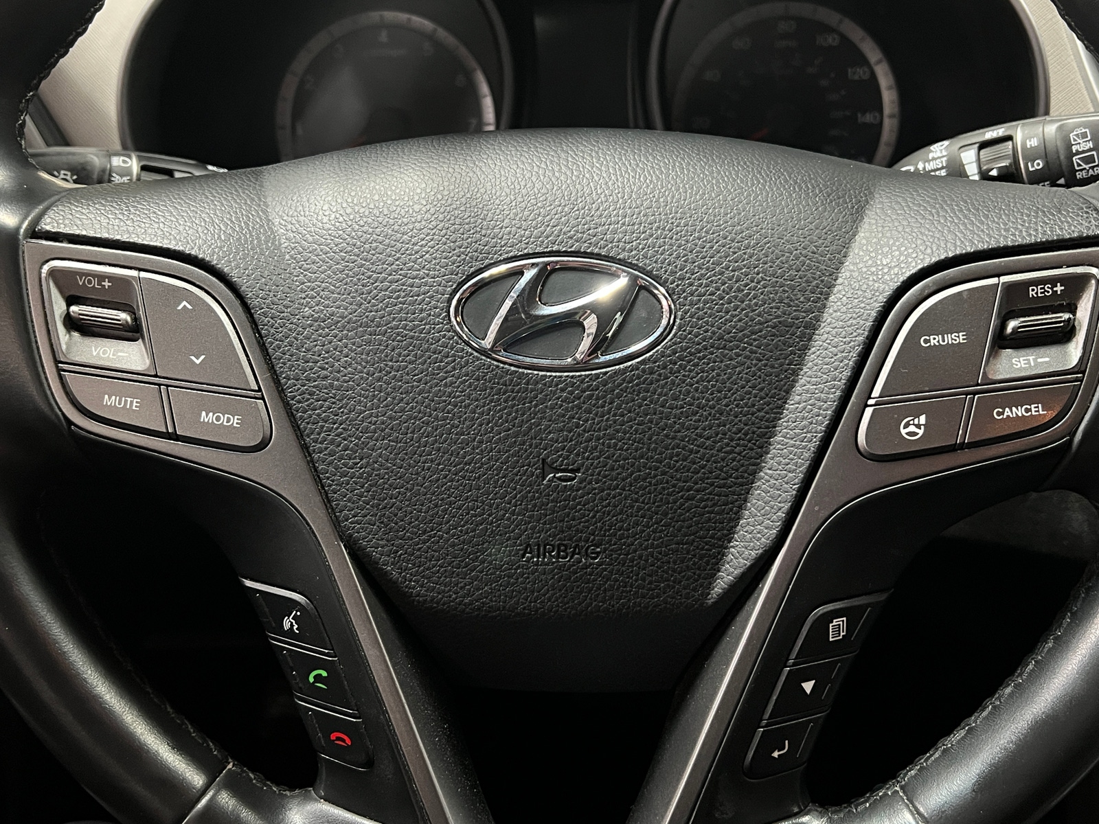Thumbnail: 2014 Hyundai Santa Fe - 5