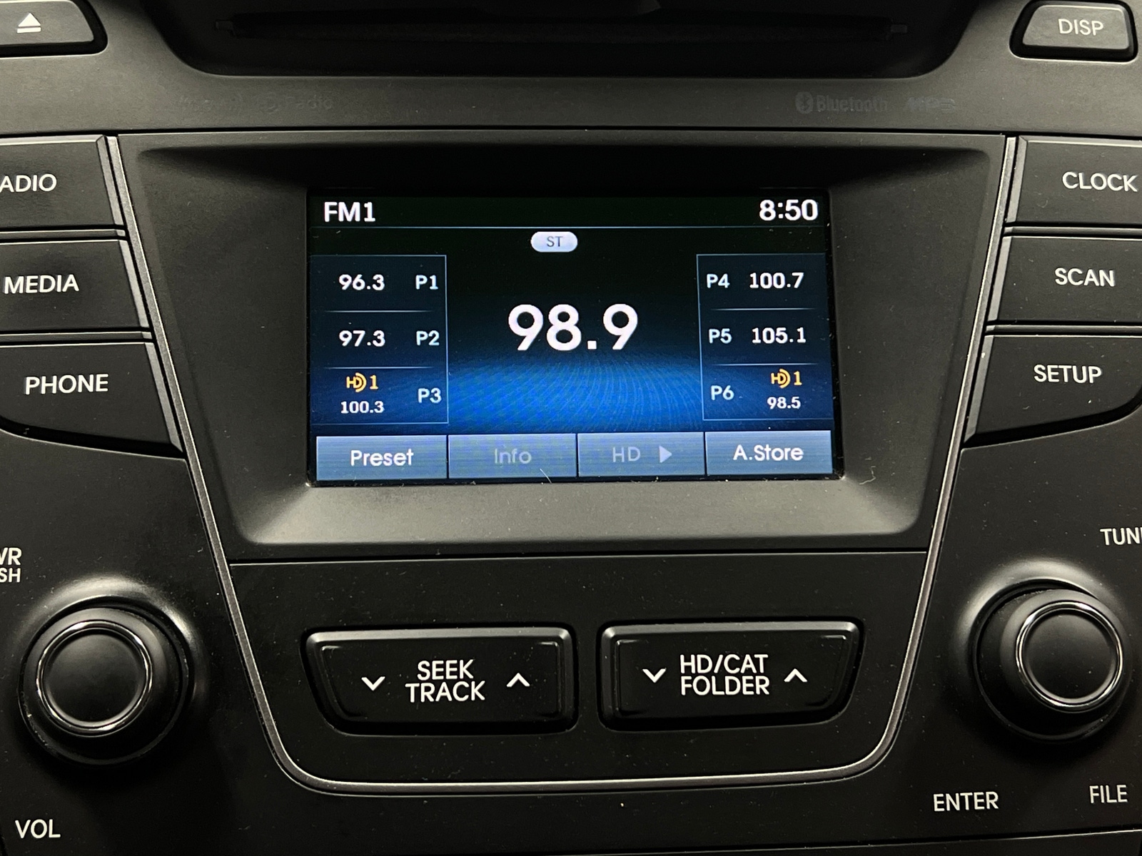 Thumbnail: 2014 Hyundai Santa Fe - 4