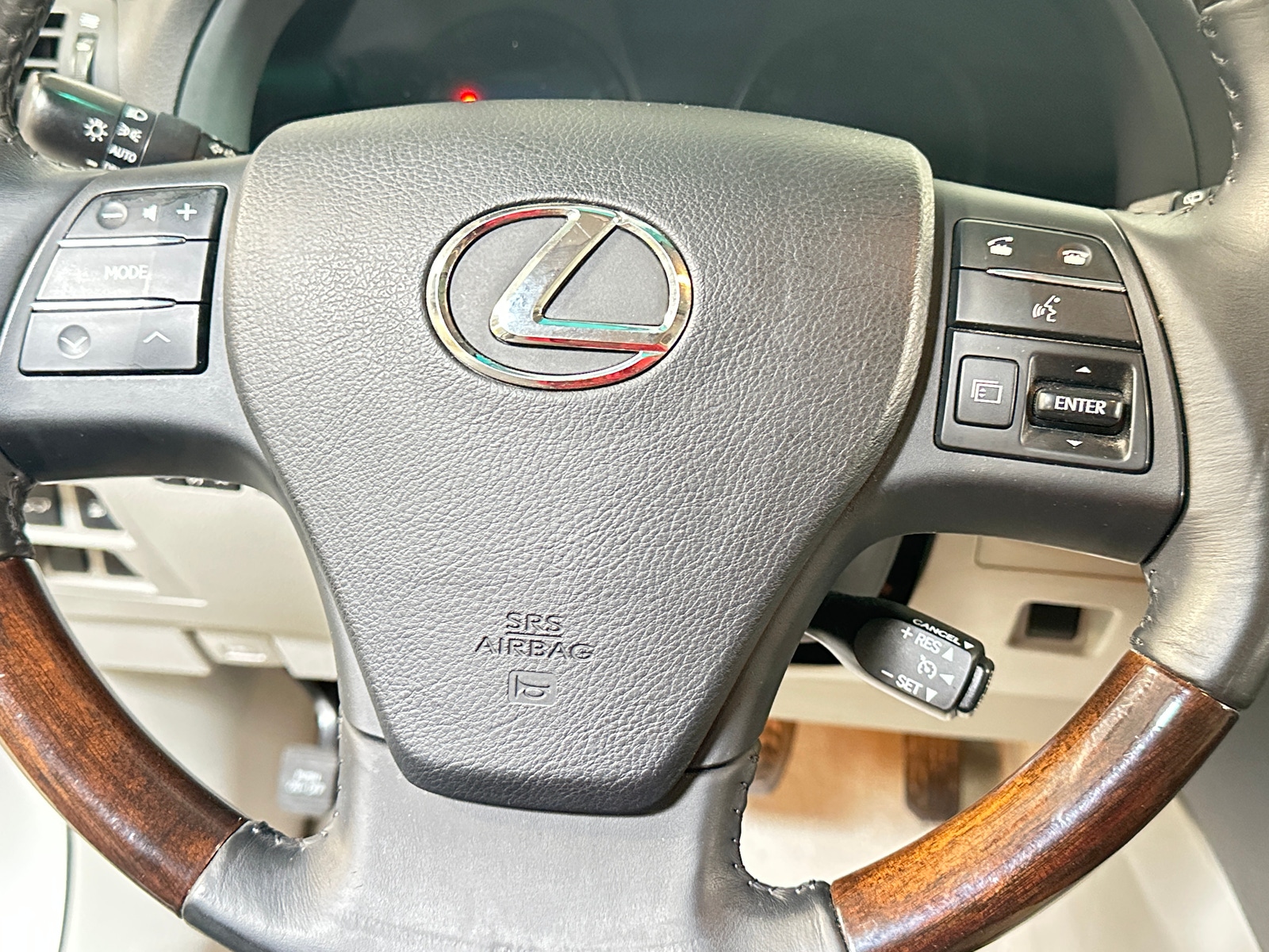Thumbnail: 2012 Lexus RX - 4