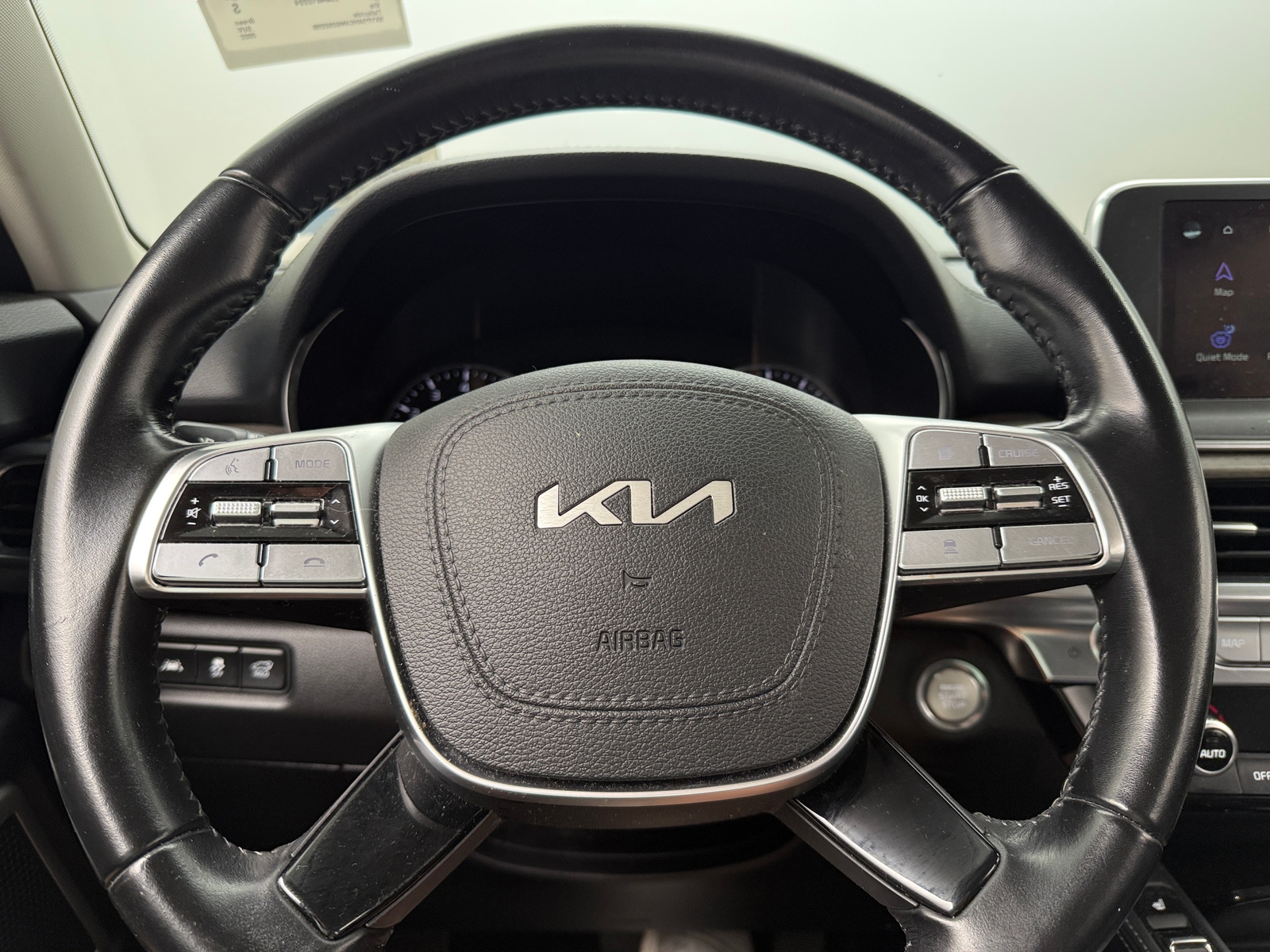 Thumbnail: 2022 Kia Telluride - 4