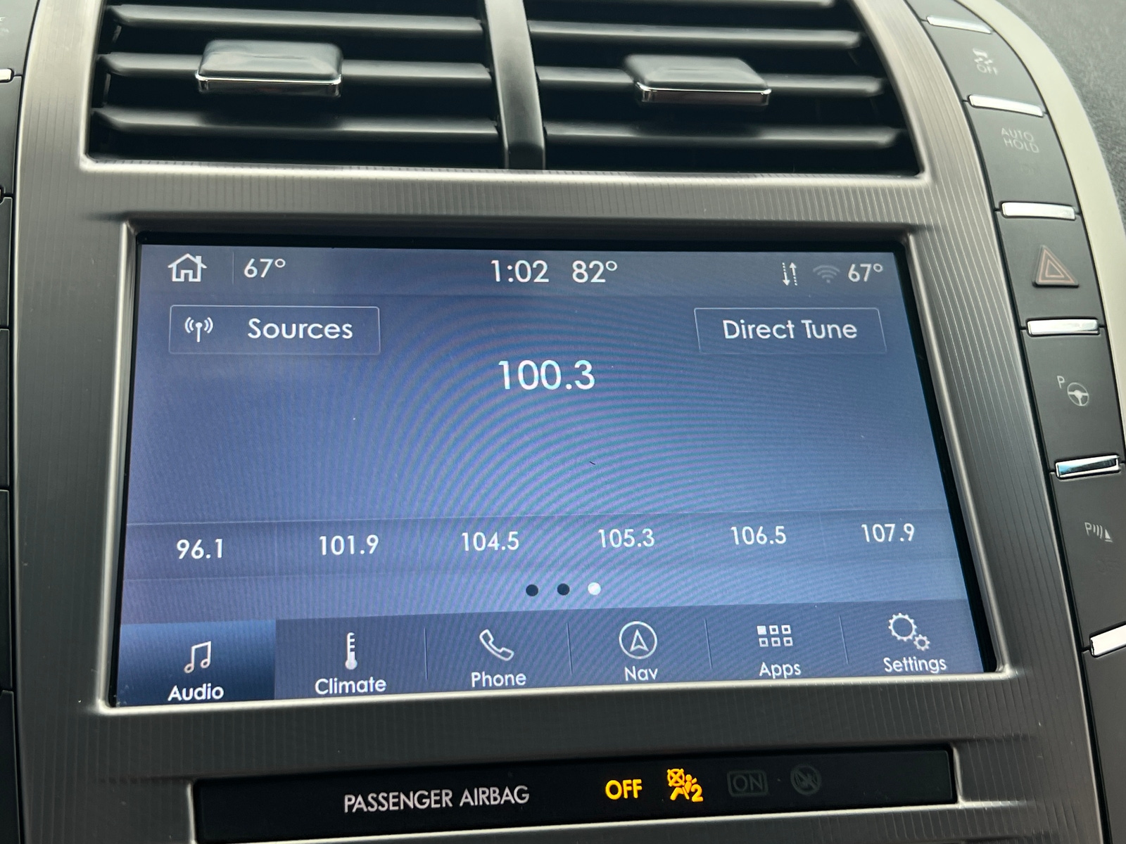 Thumbnail: 2020 Lincoln MKZ - 3
