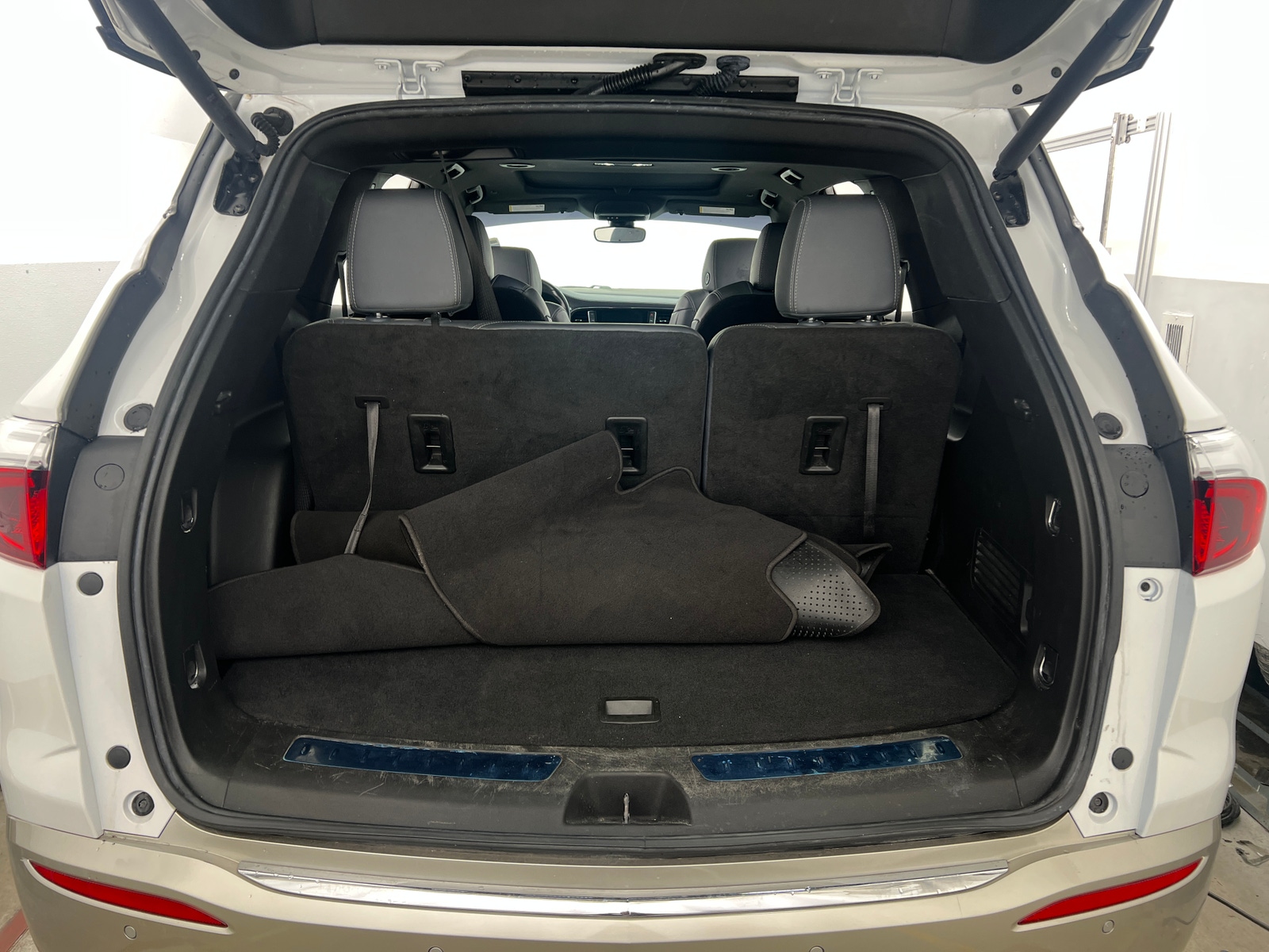 Thumbnail: 2022 Buick Enclave - 6