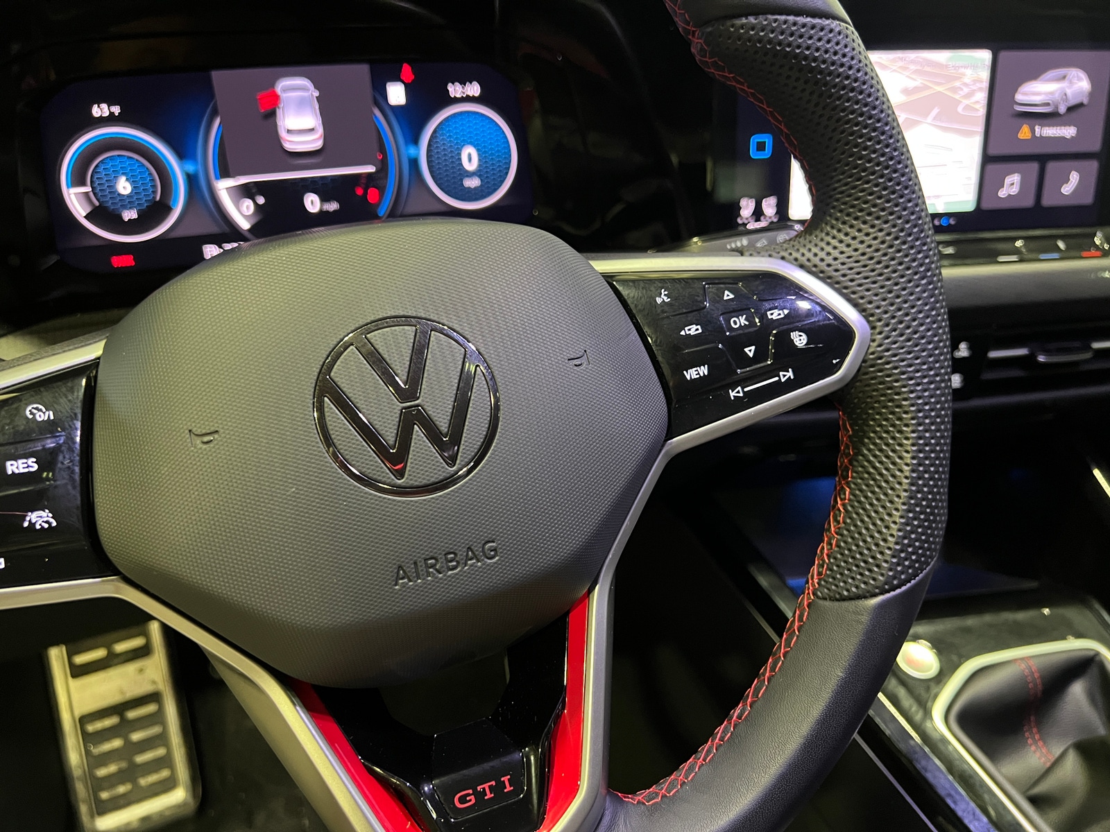 Thumbnail: 2024 Volkswagen Golf - 4