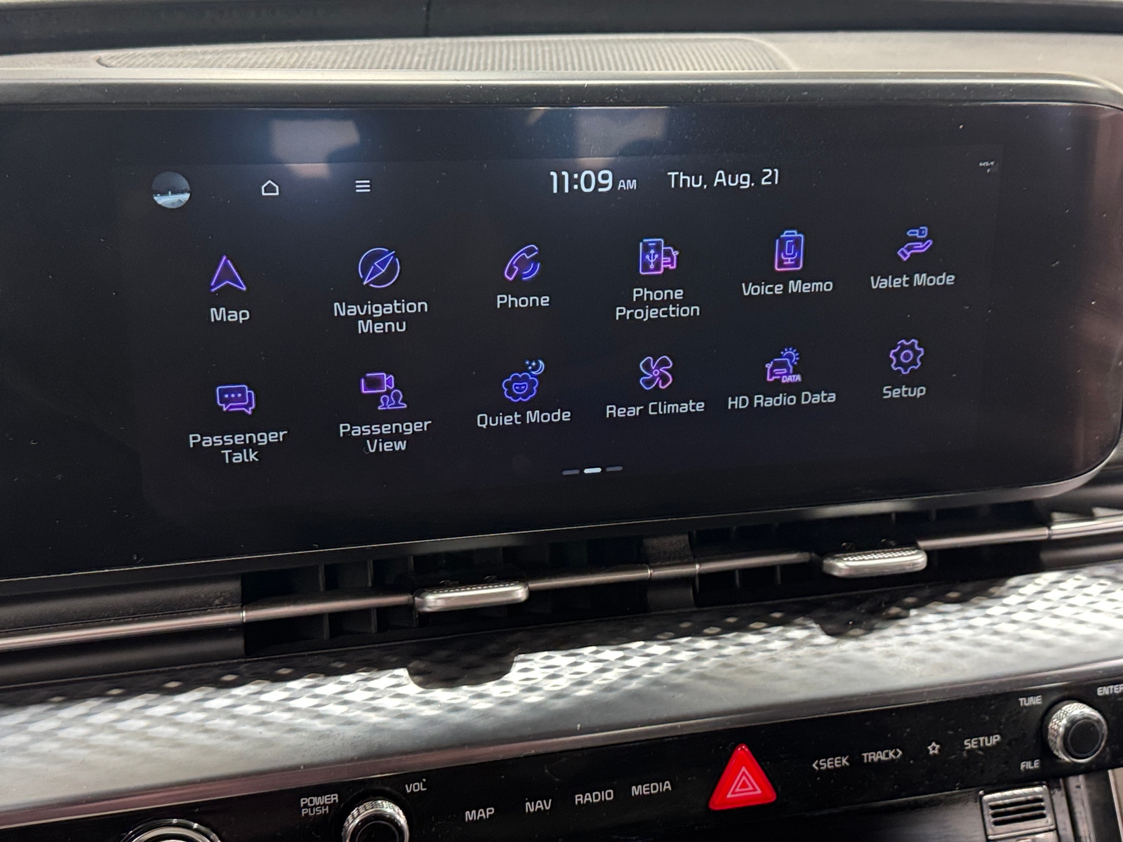 Thumbnail: 2024 Kia Carnival - 3