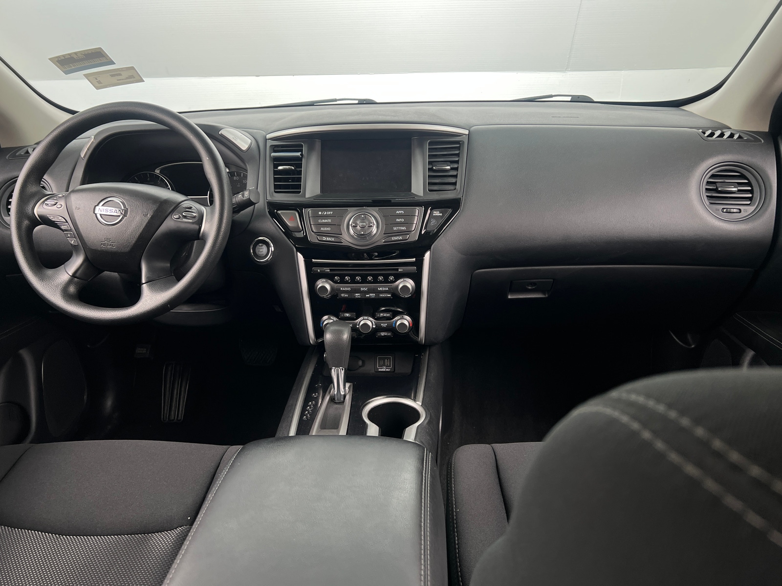 Thumbnail: 2020 Nissan Pathfinder - 3