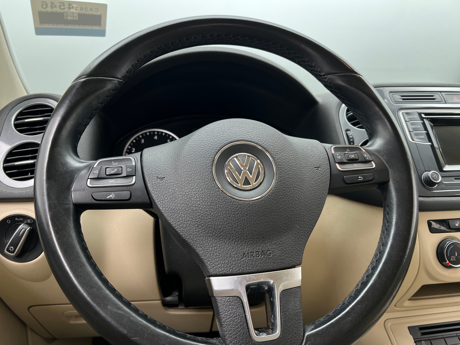 Thumbnail: 2016 Volkswagen Tiguan - 5