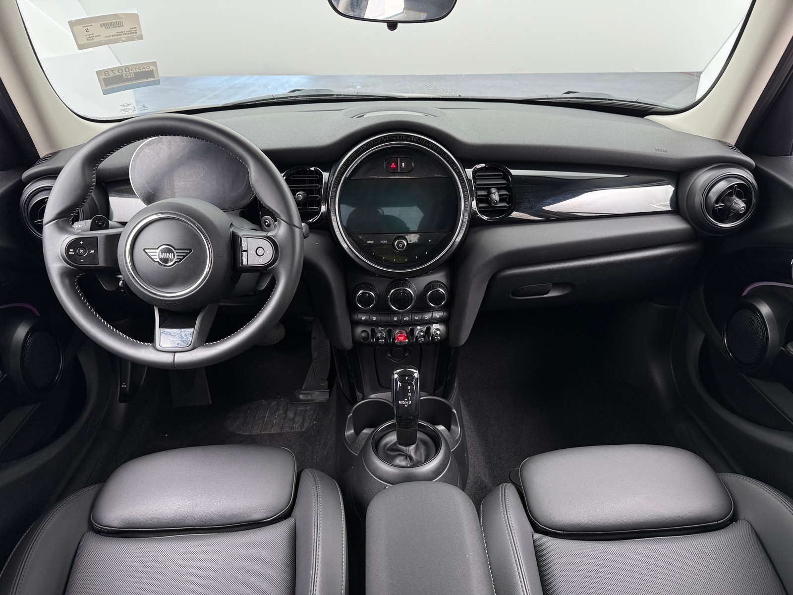 Thumbnail: 2022 MINI Cooper Hardtop - 2