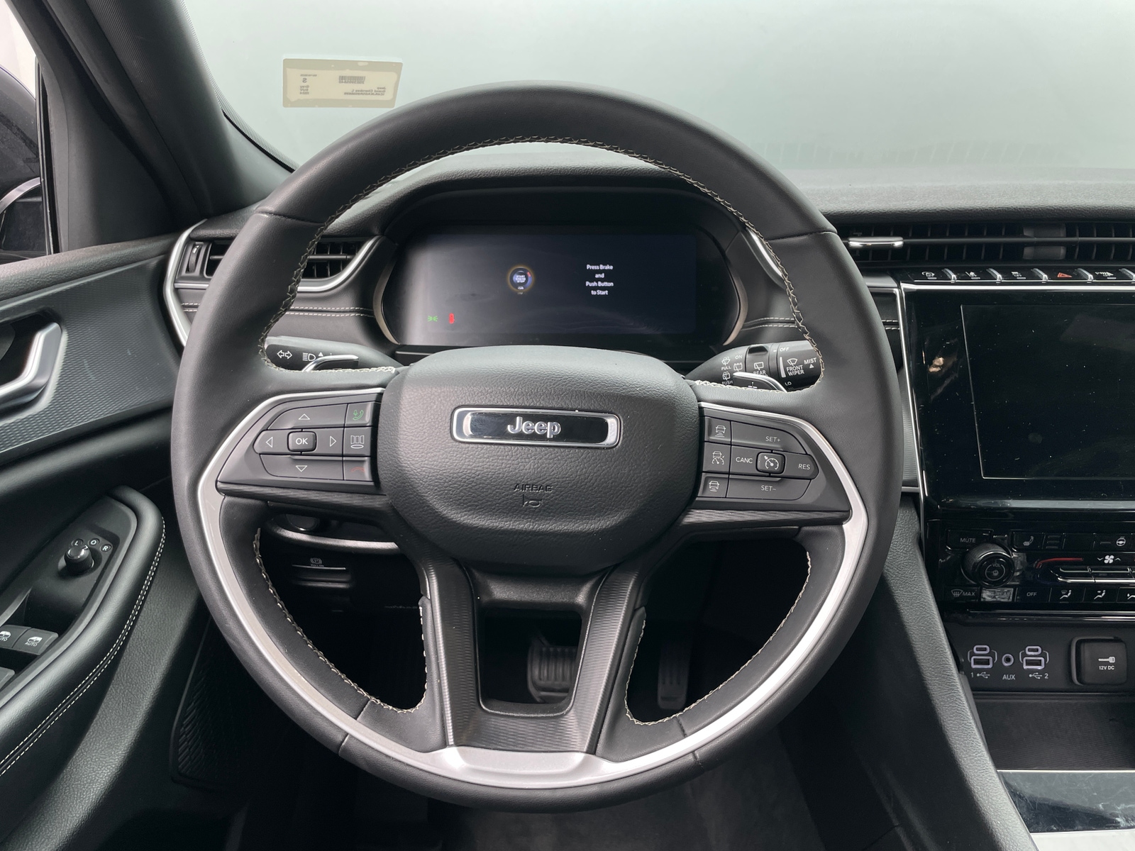 Thumbnail: 2024 Jeep Grand Cherokee L - 4