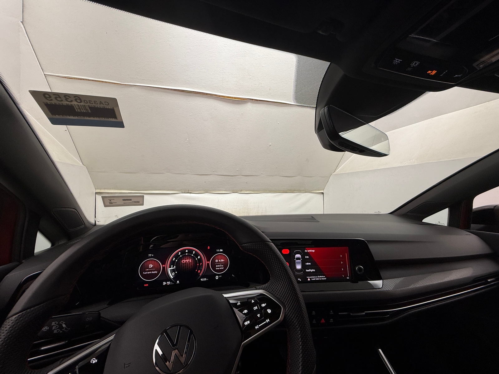 Thumbnail: 2024 Volkswagen Golf - 3