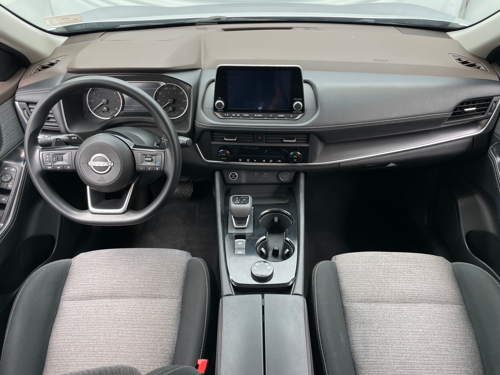 Thumbnail: 2023 Nissan Rogue - 3