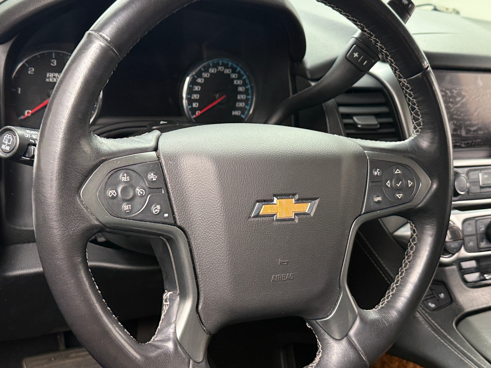Thumbnail: 2019 Chevrolet Tahoe - 4