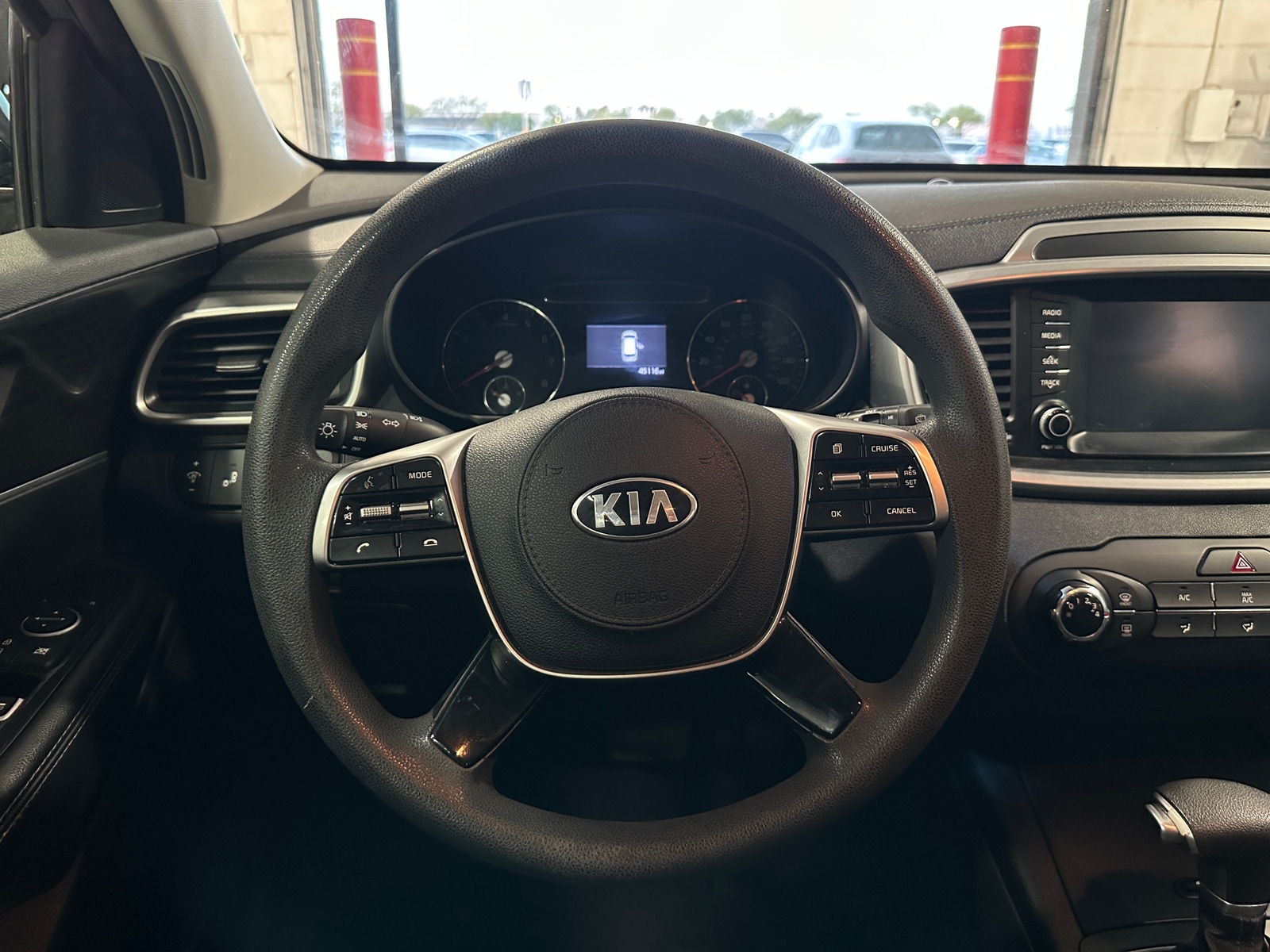Thumbnail: 2020 Kia Sorento - 5