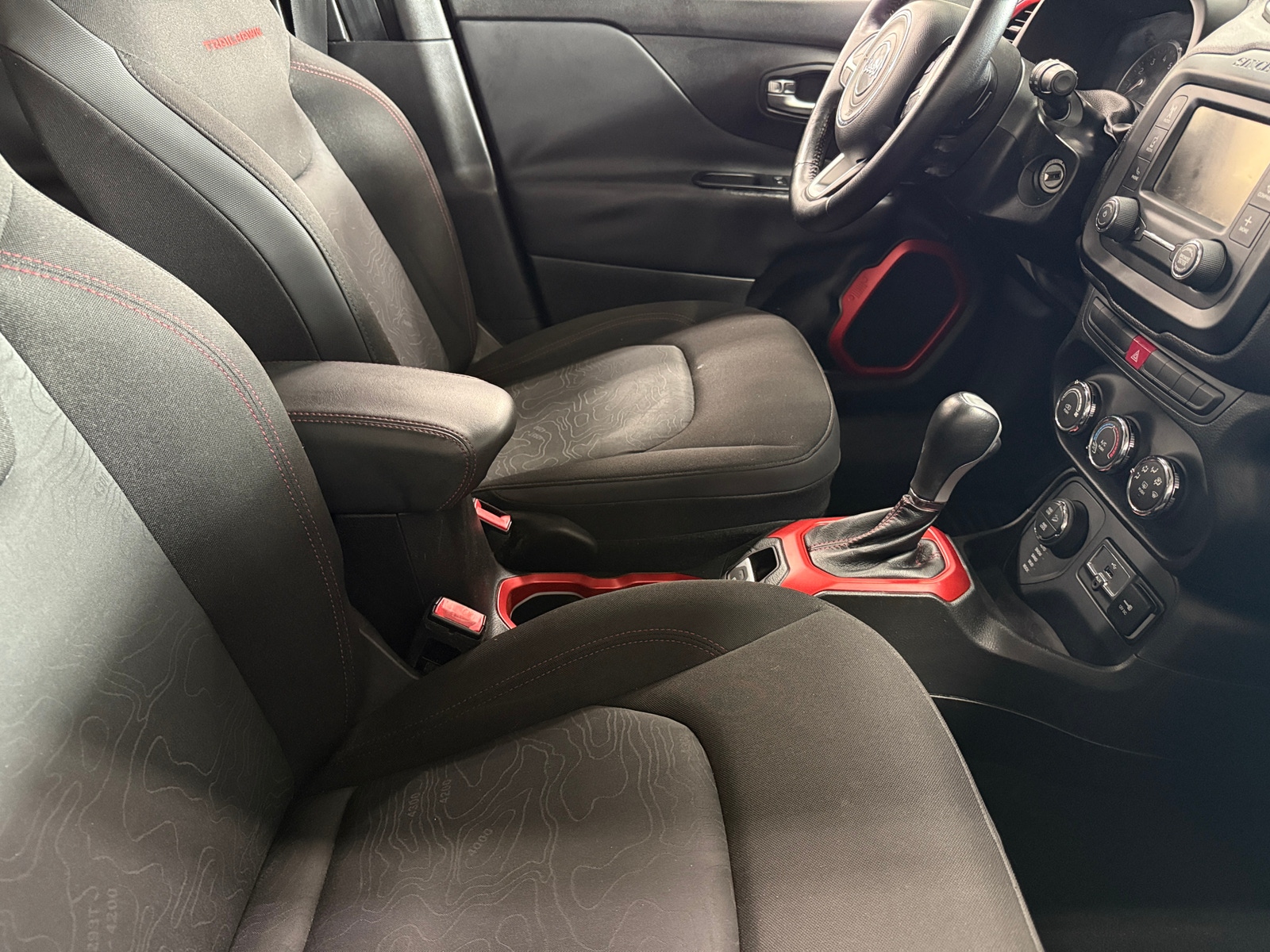 Thumbnail: 2015 Jeep Renegade - 2