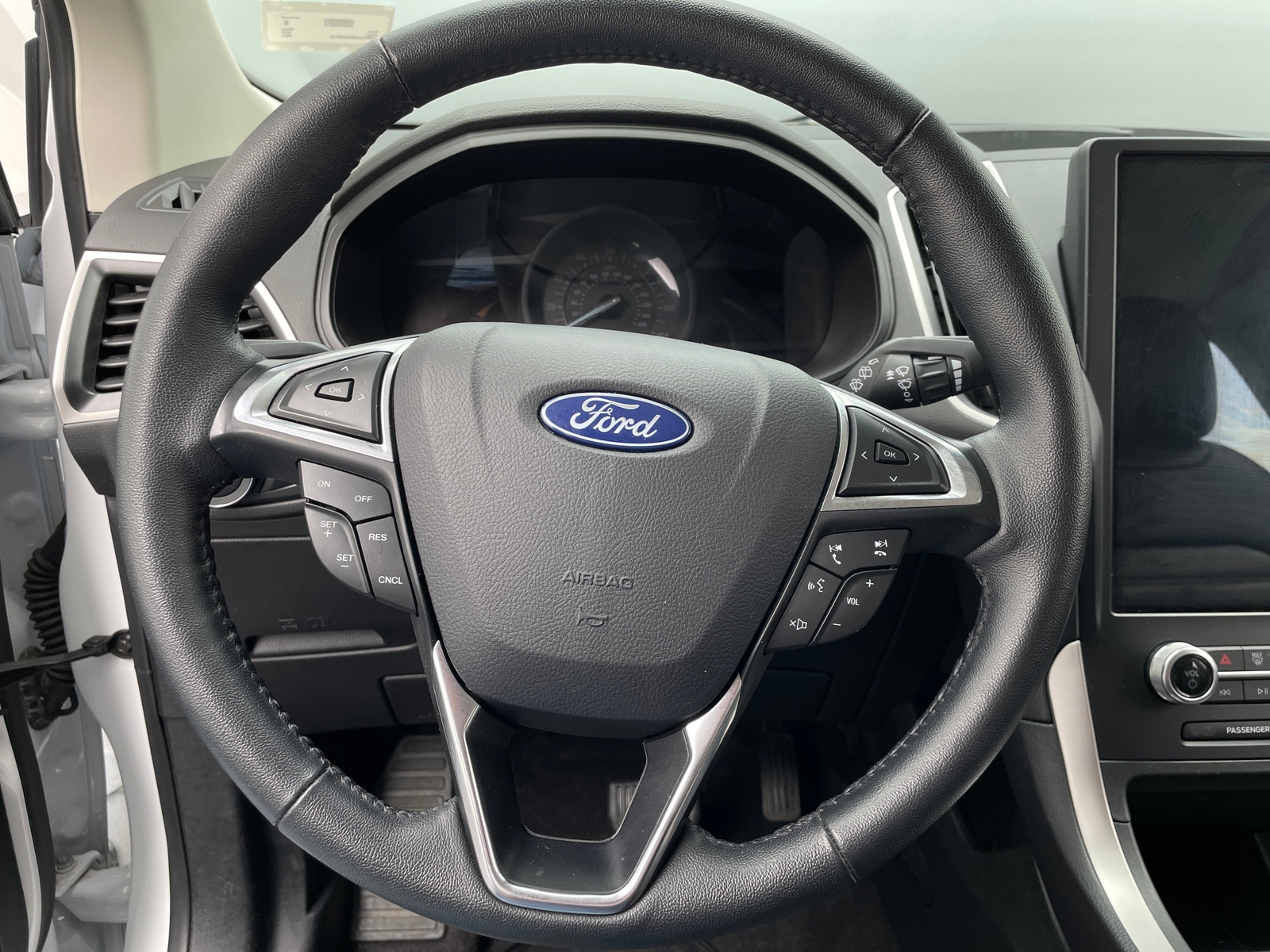 Thumbnail: 2024 Ford Edge - 4