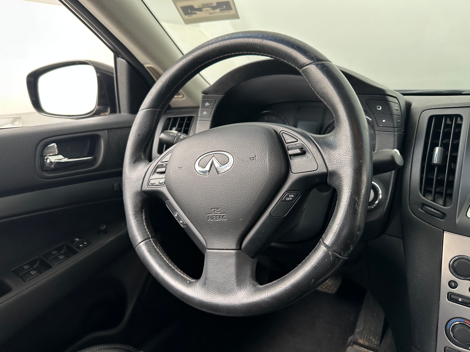 Thumbnail: 2013 INFINITI G37 - 4